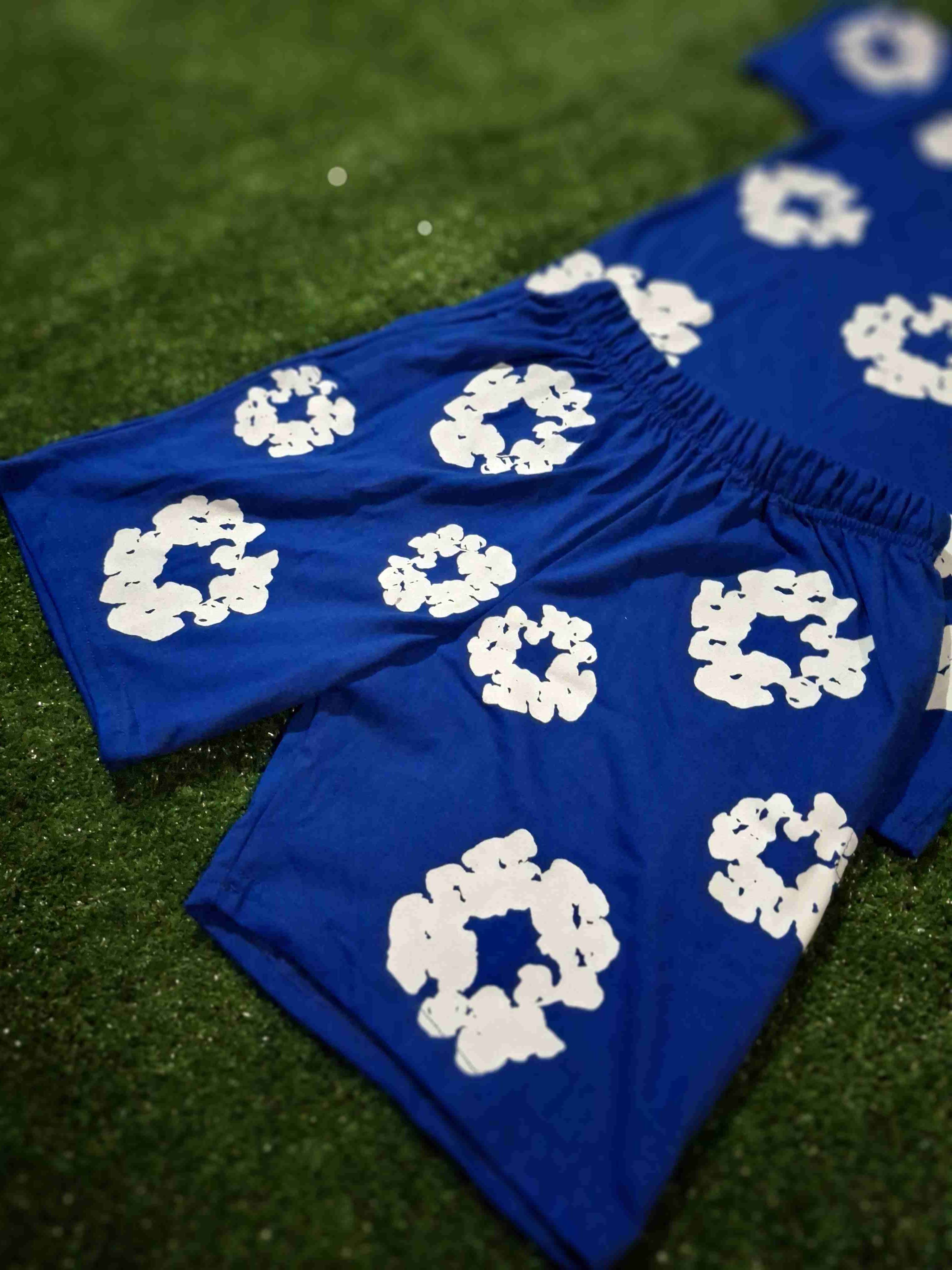 Conjunto denim tears talla 16 - miniatura 2