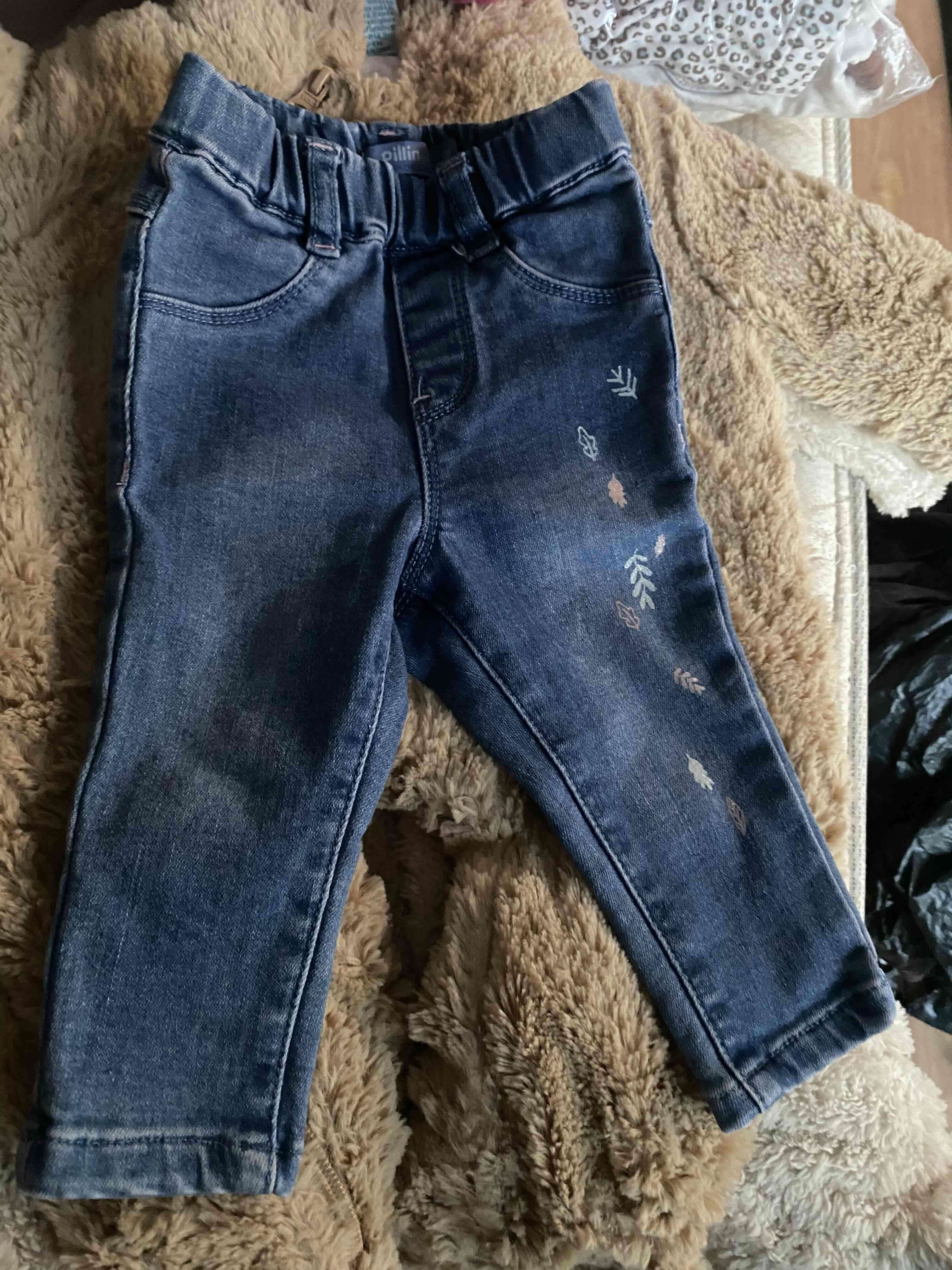 Jeans de bebé con diseño - miniatura 3