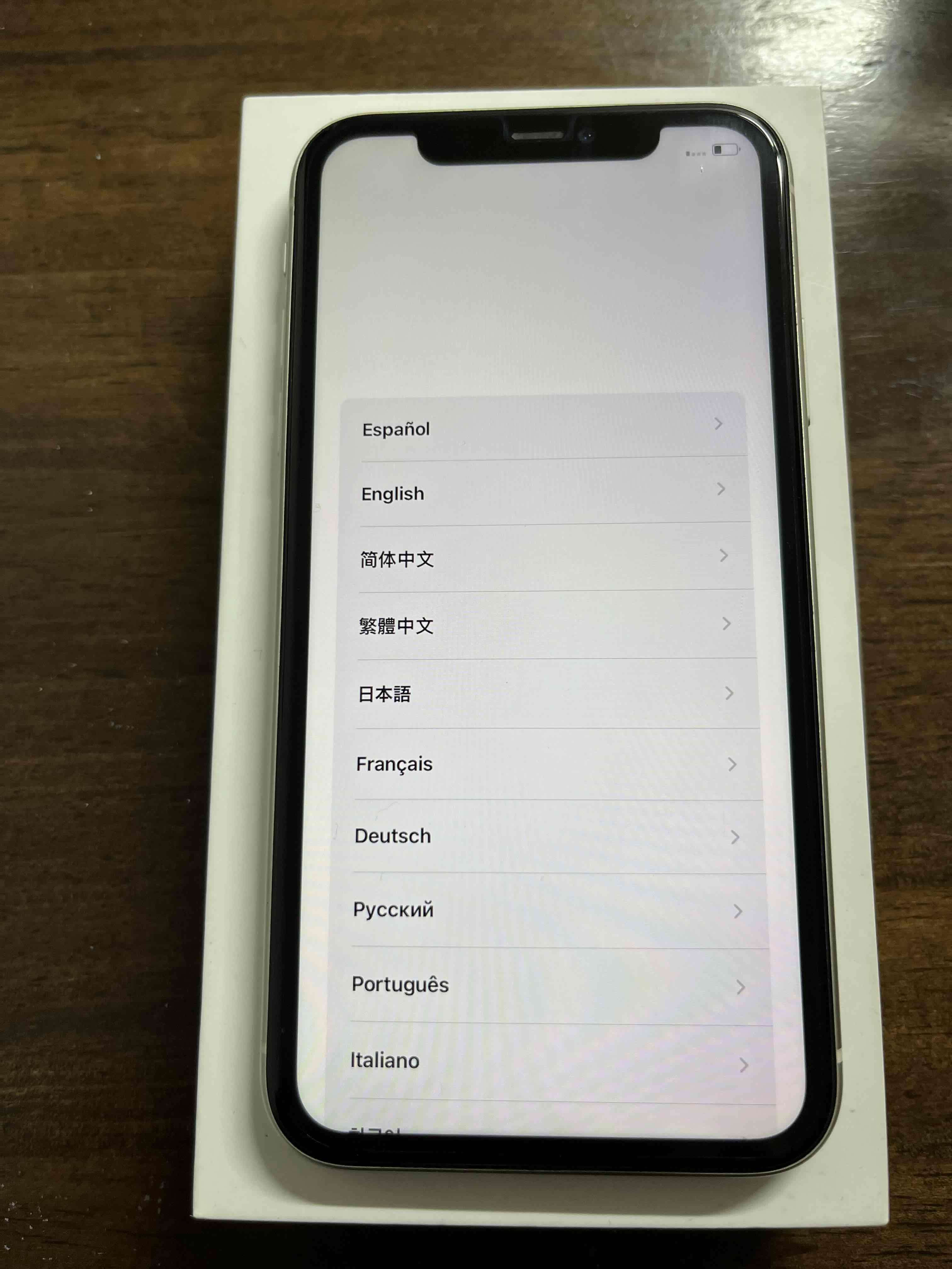 iPhone 11 64GB White en caja - miniatura 5