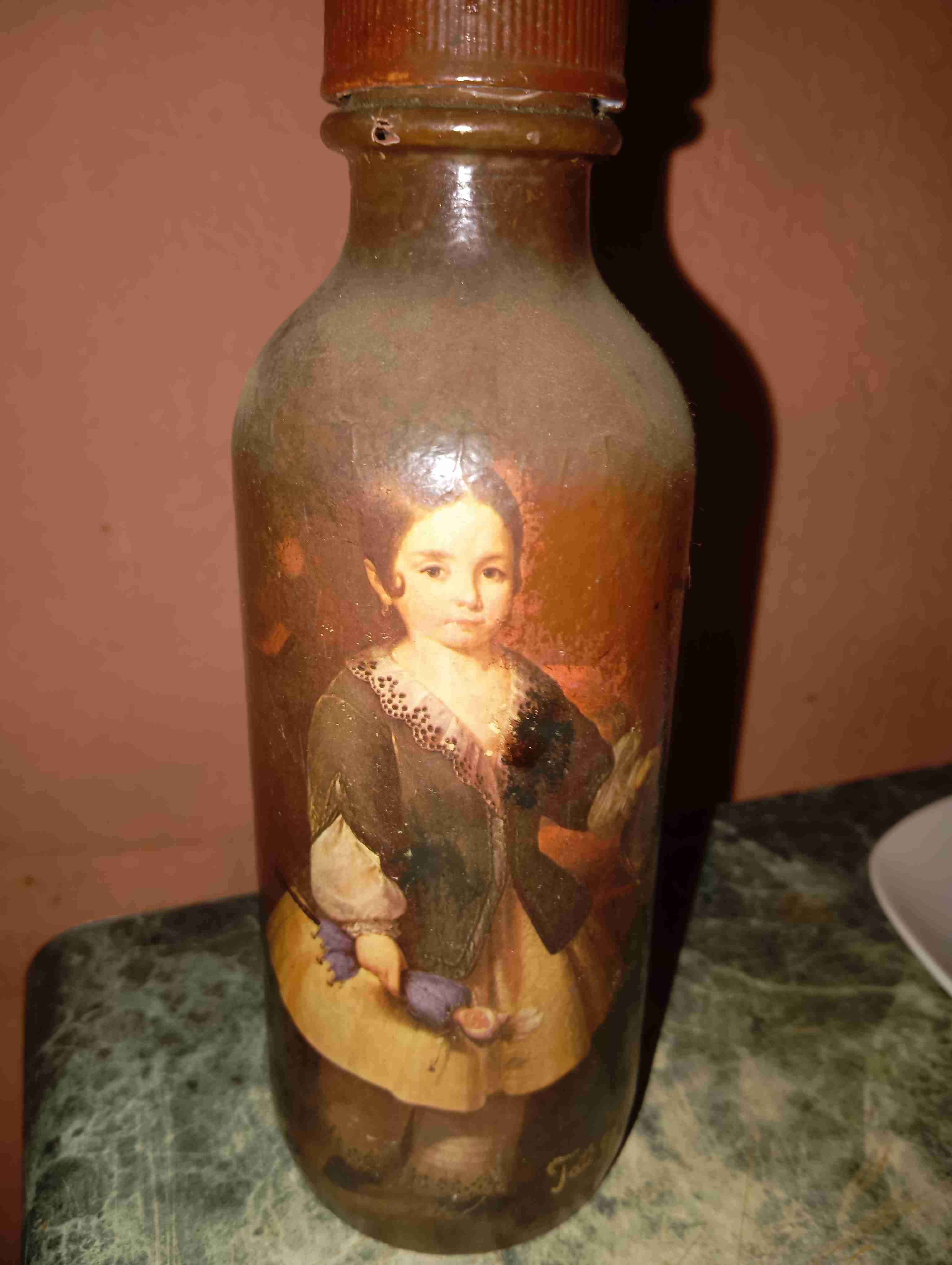 Botella de vidrio ámbar con asa - miniatura 2