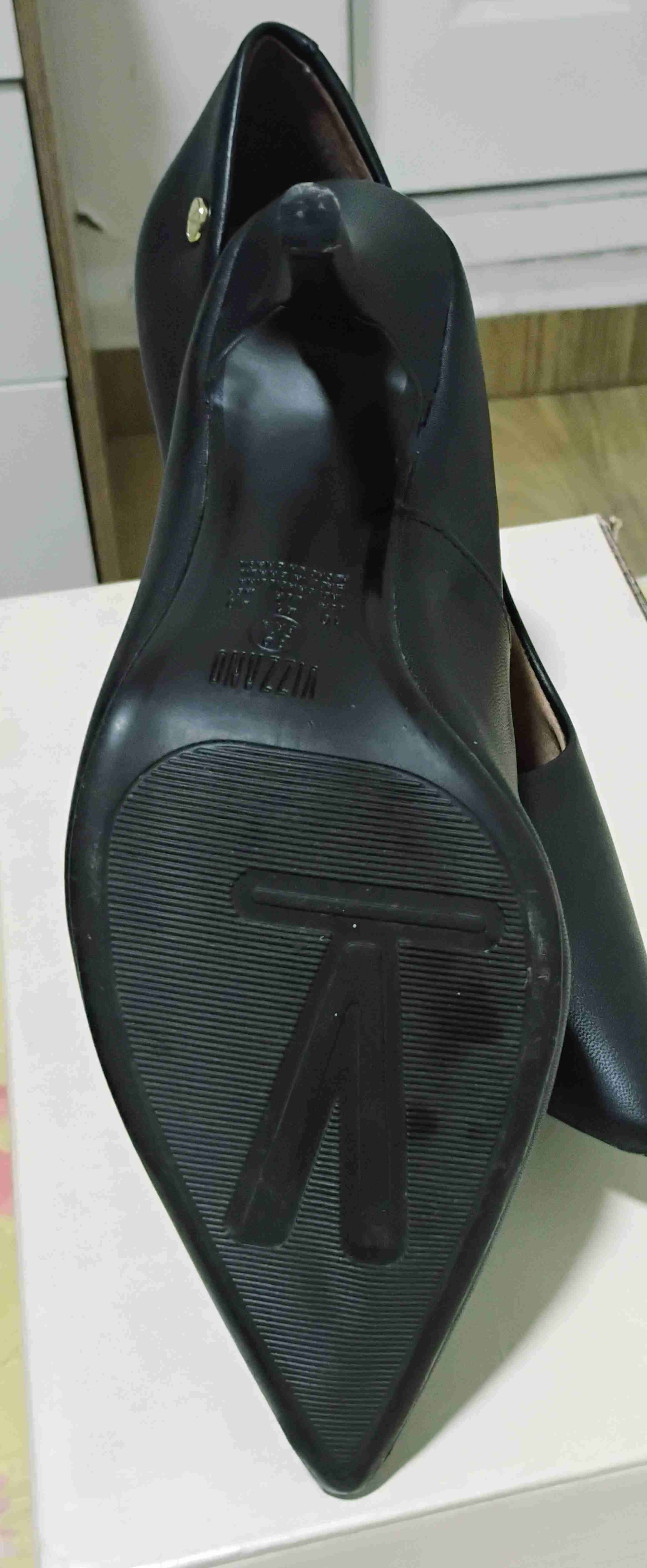 Tacones negros Vizzano - 5