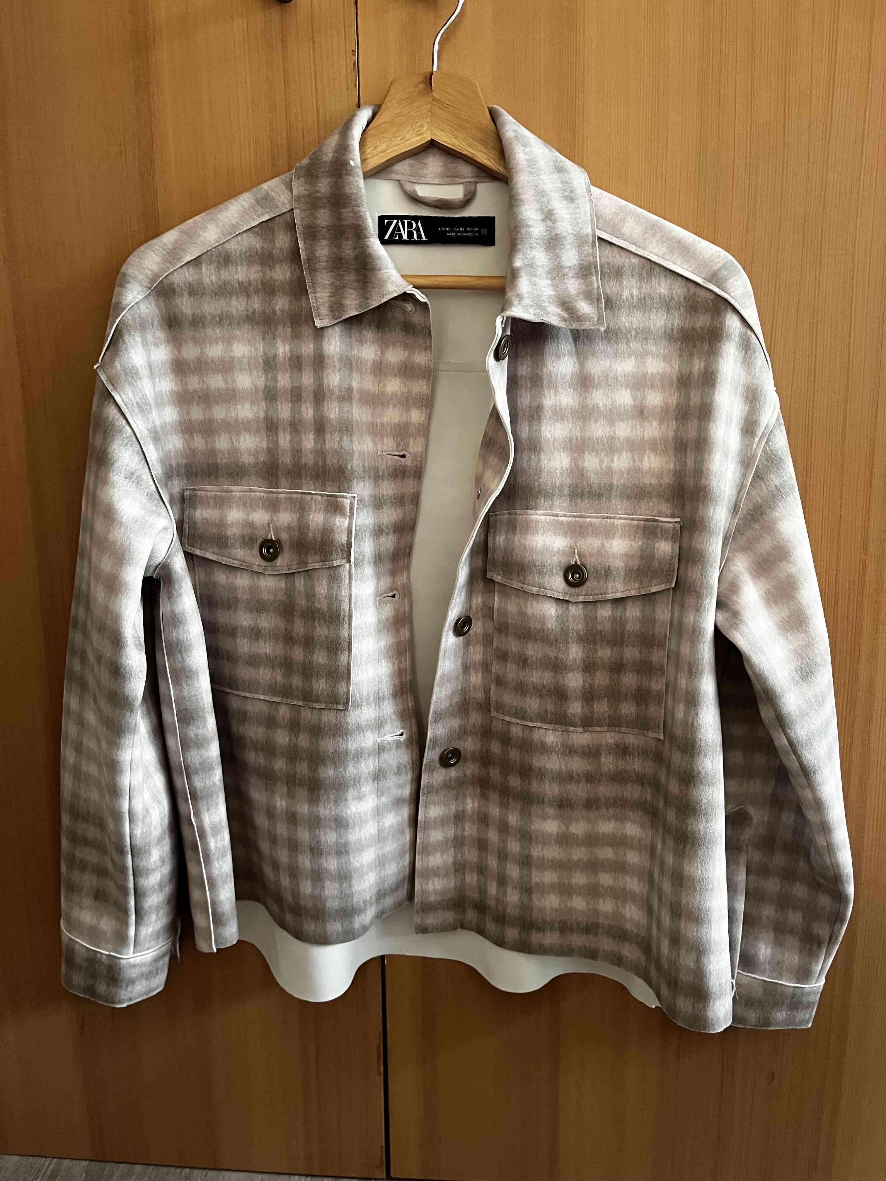 Sobrecamisa a cuadros beige Zara - 1