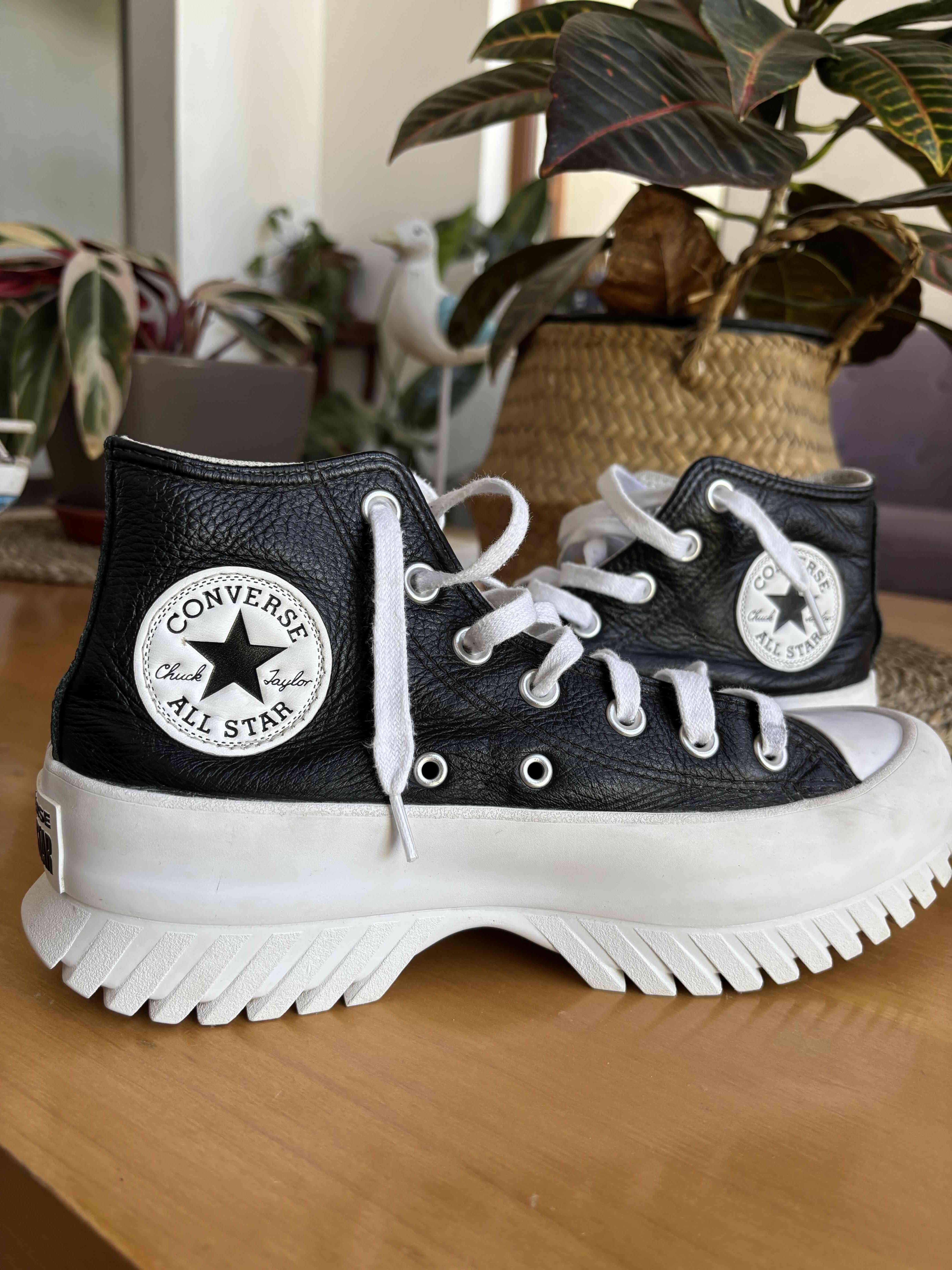 Zapatillas converse negras de cuero - miniatura 1