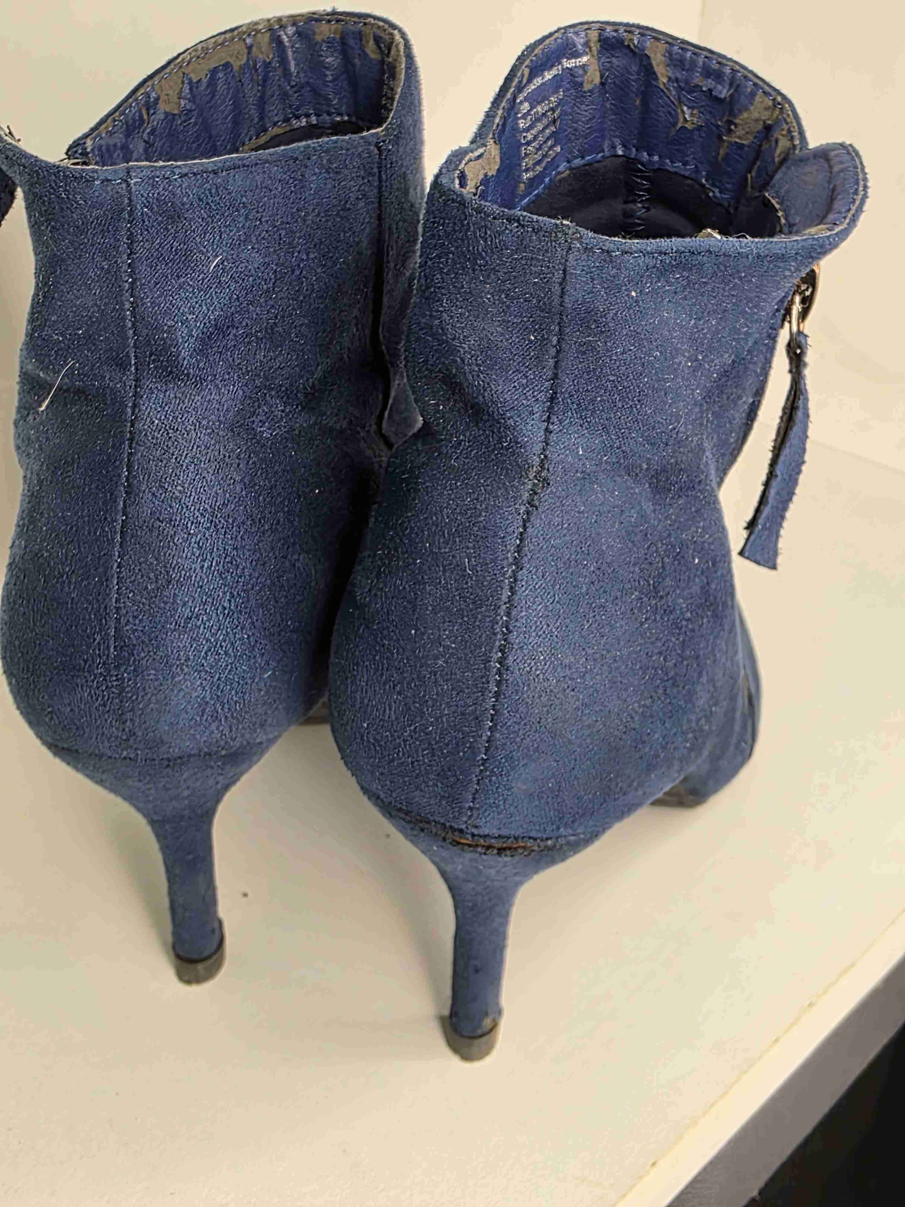 Botines azules con tacón alto - 4