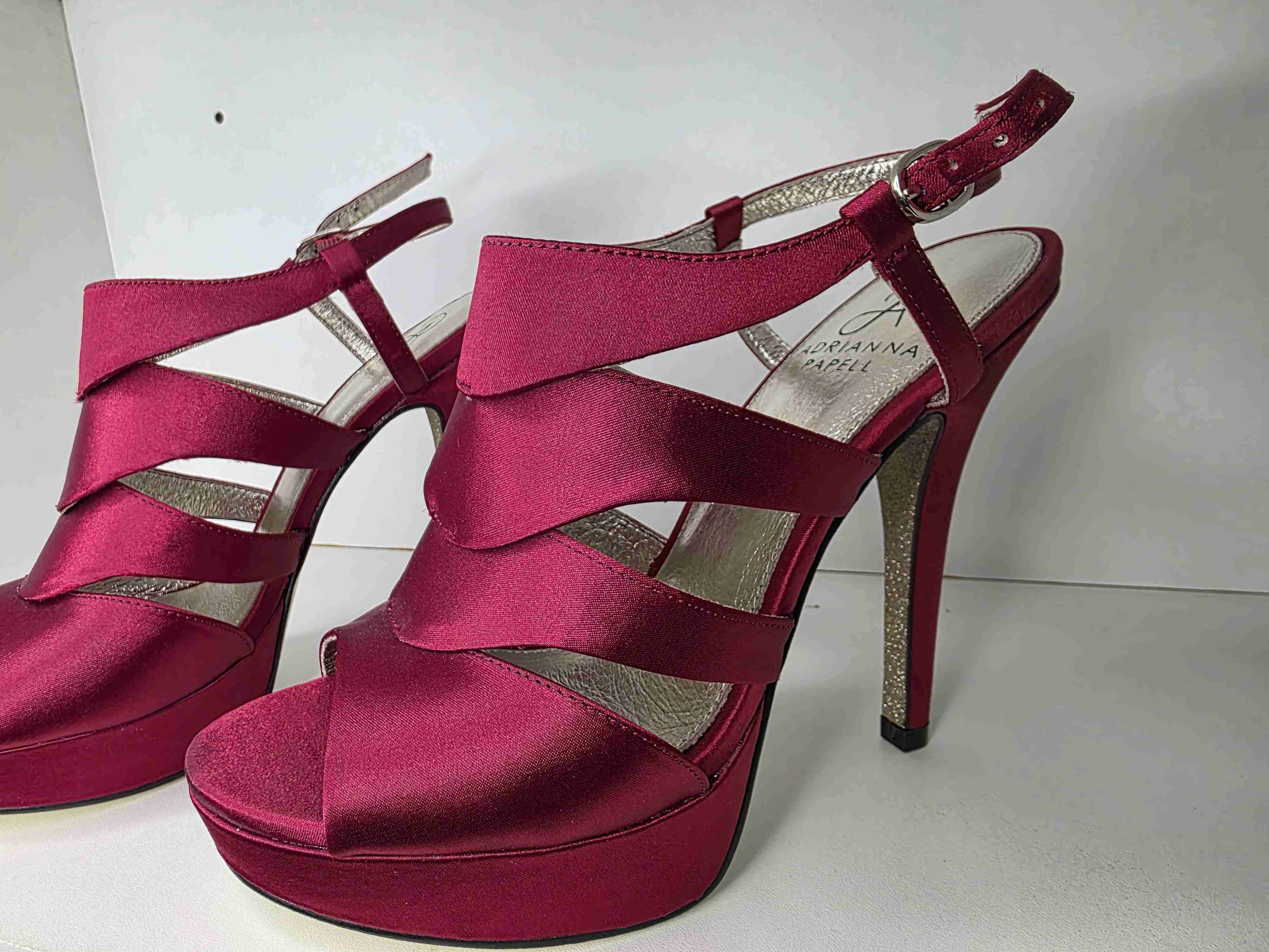 Tacones fucsias elegantes - 1