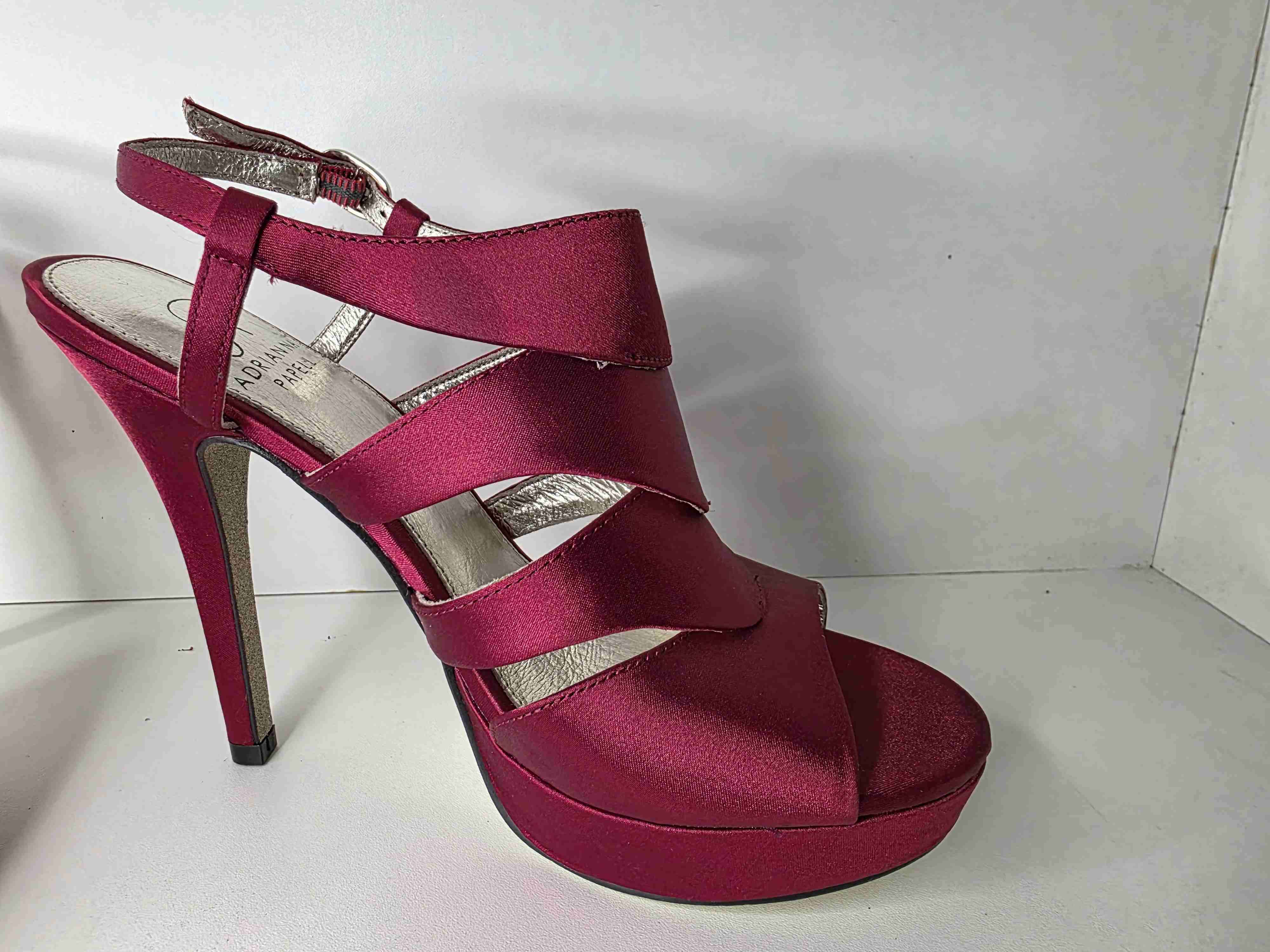 Tacones fucsias elegantes - 2