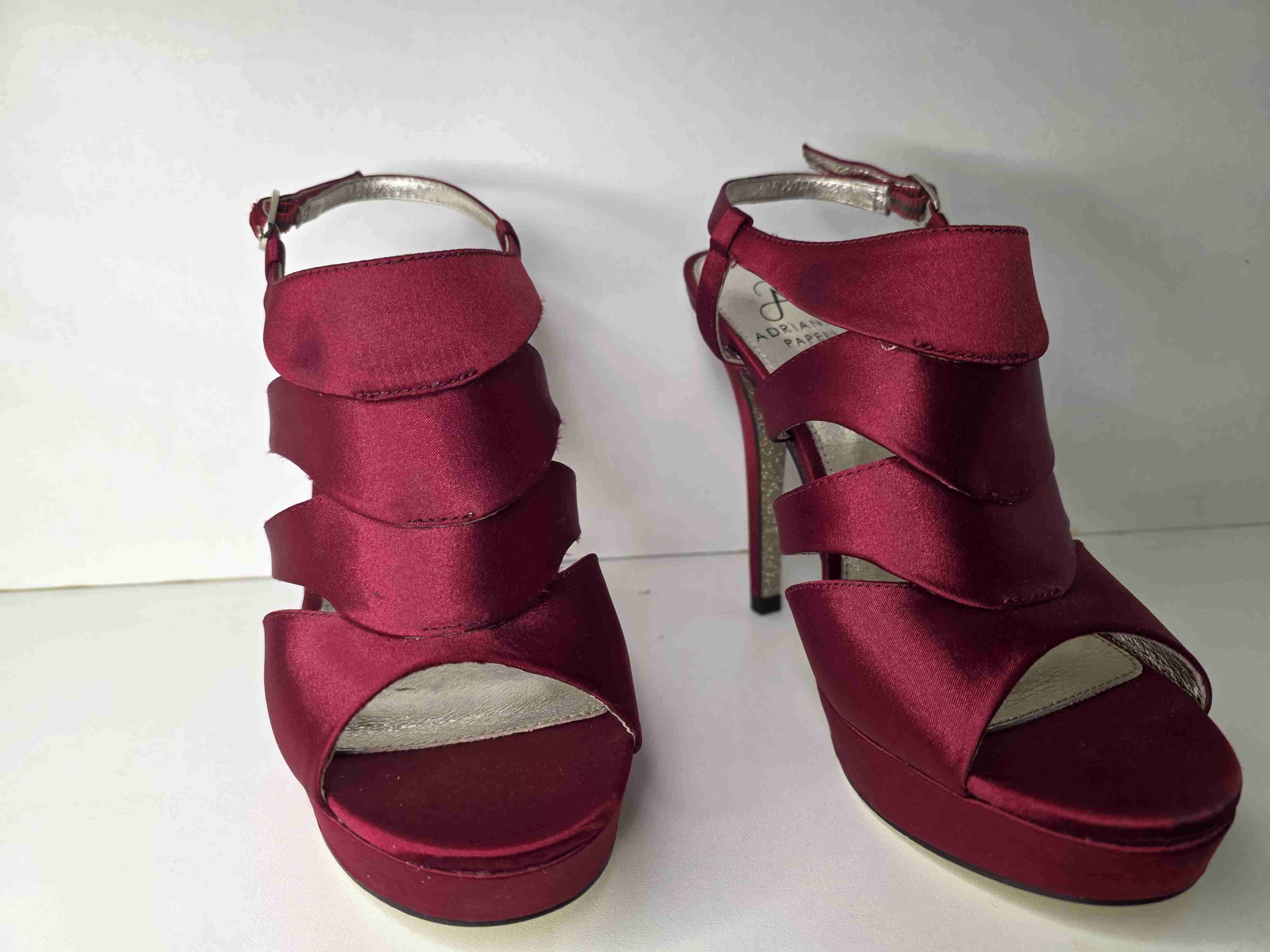 Tacones fucsias elegantes - 3