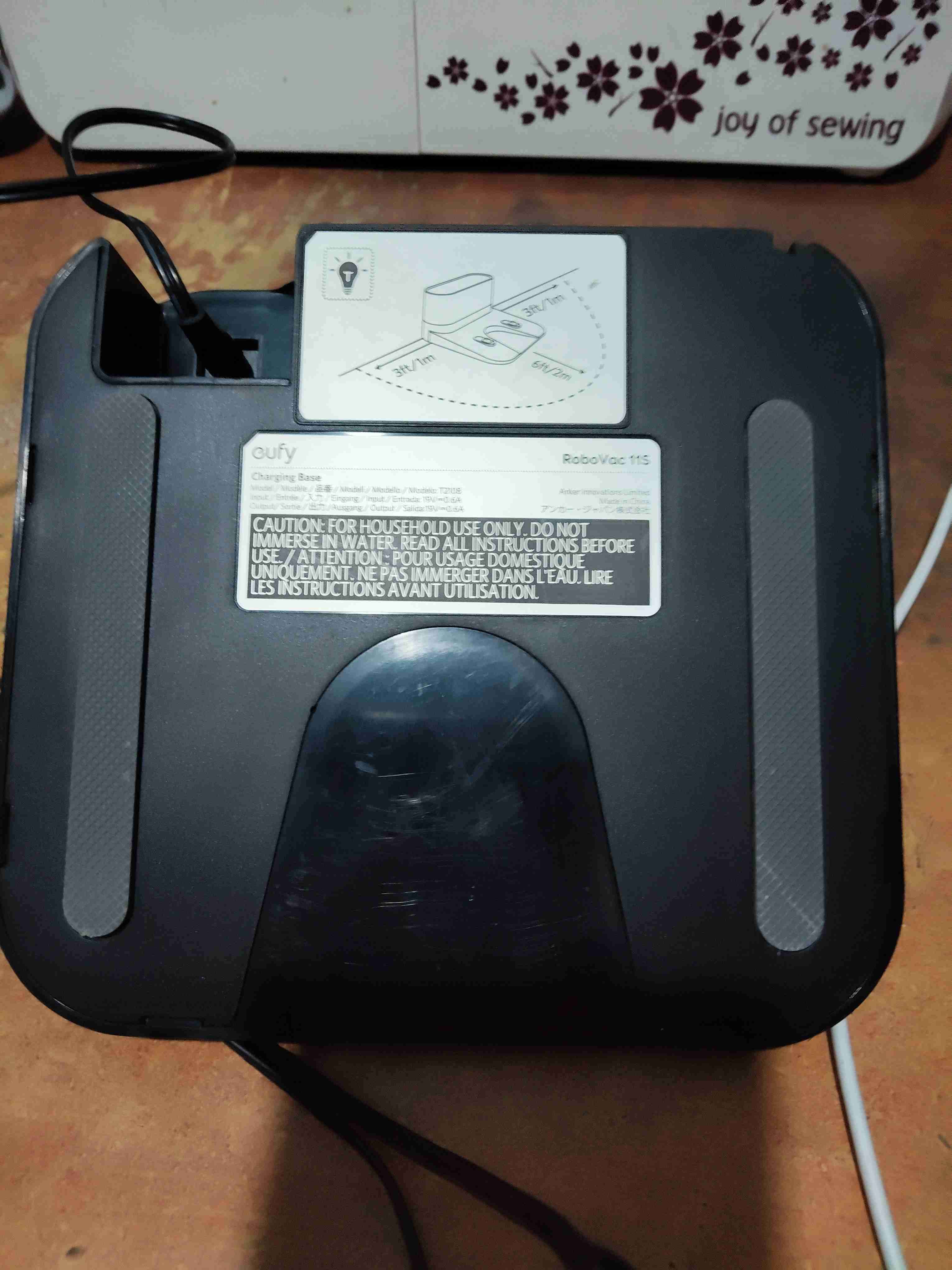 Robot aspirador Eufy RoboVac - 5