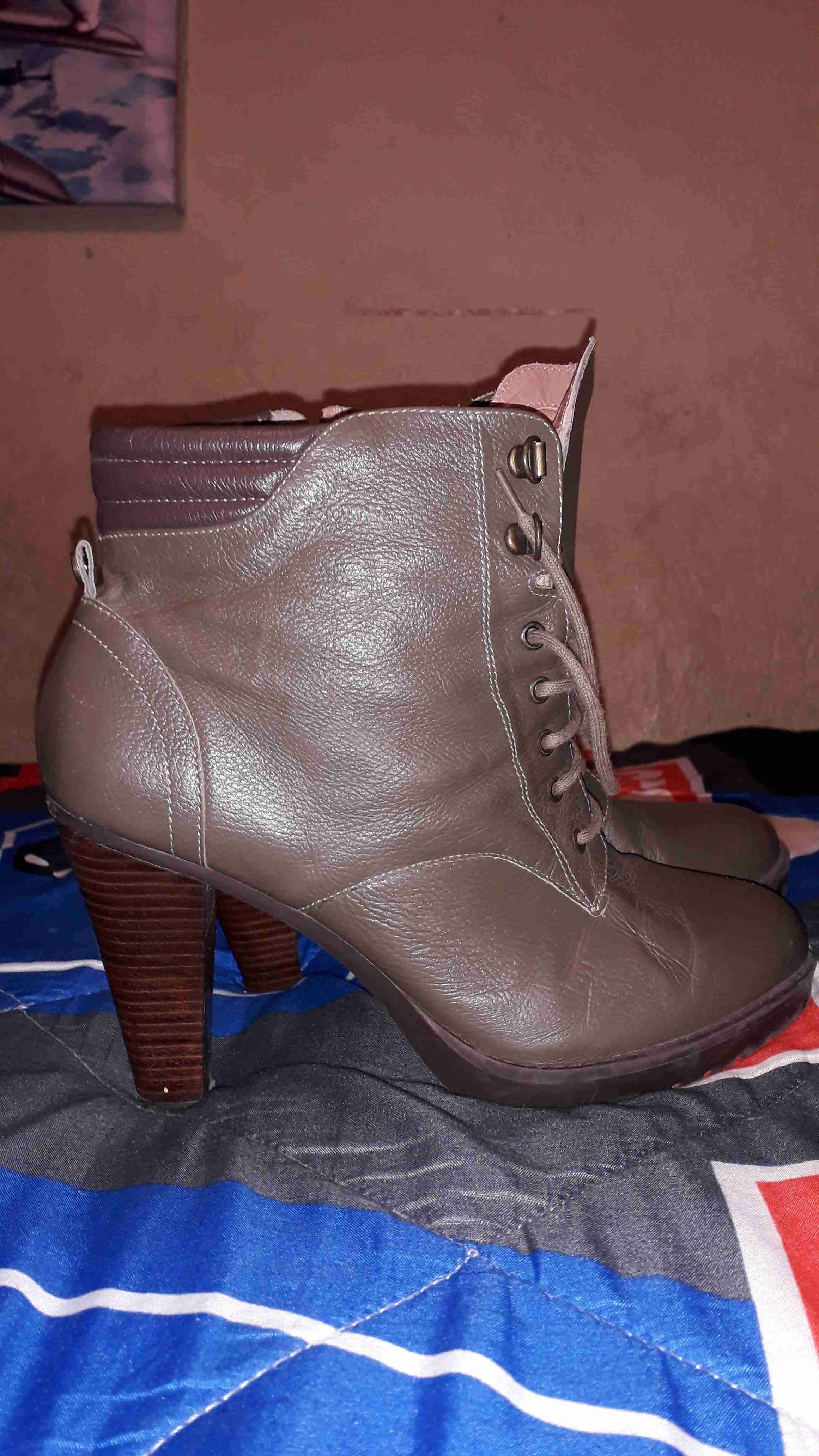 Botines de cuero con taco ancho - miniatura 1