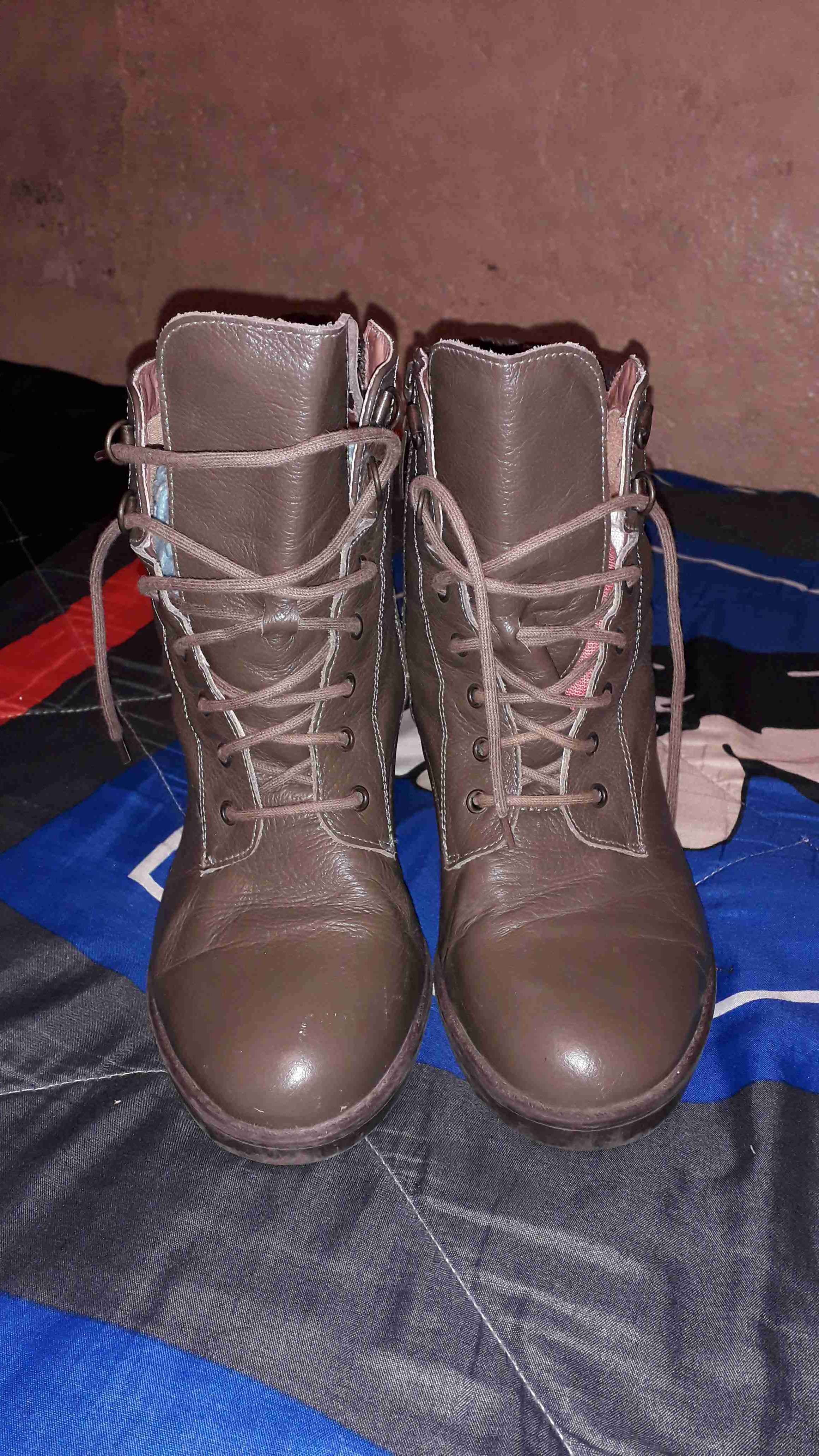 Botines de cuero con taco ancho - miniatura 2