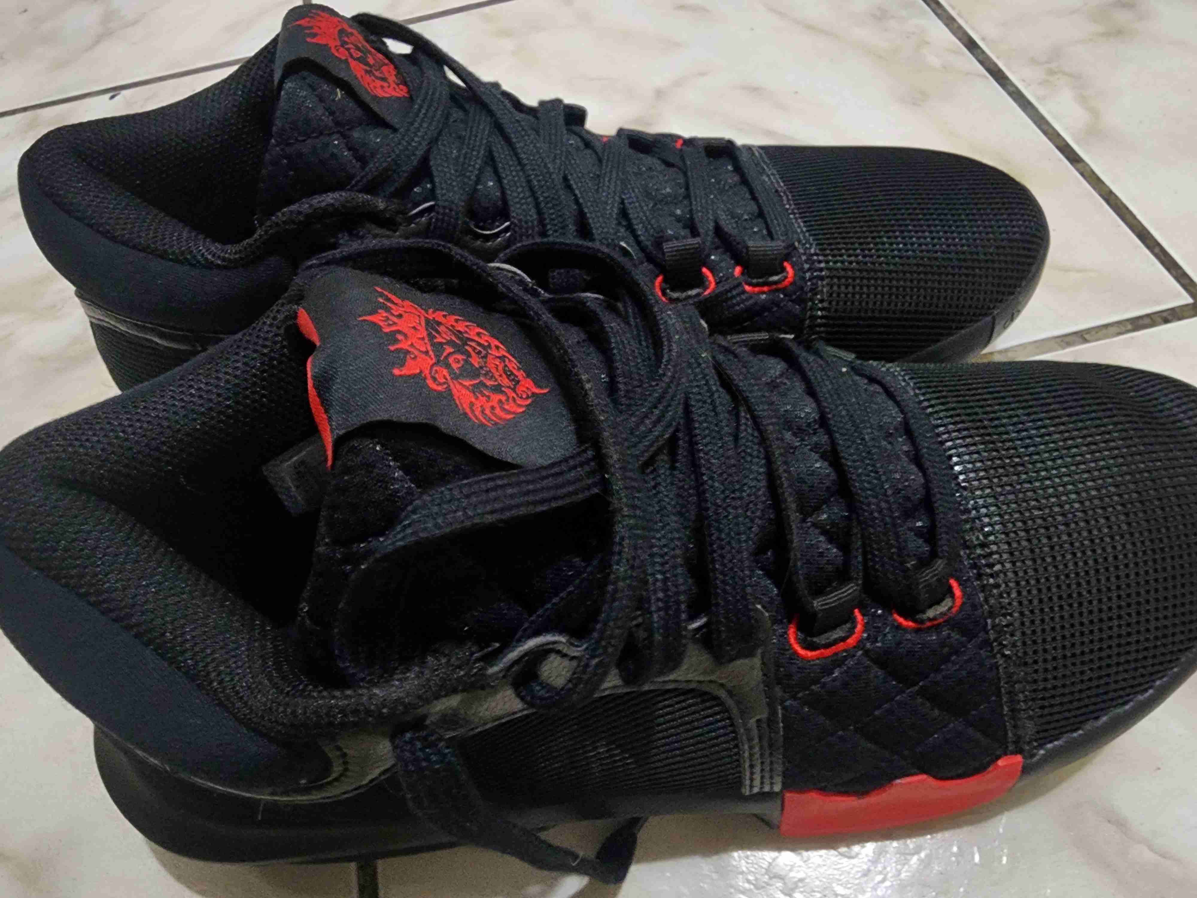 Zapatillas Nike Lebron Witness VIII - miniatura 3