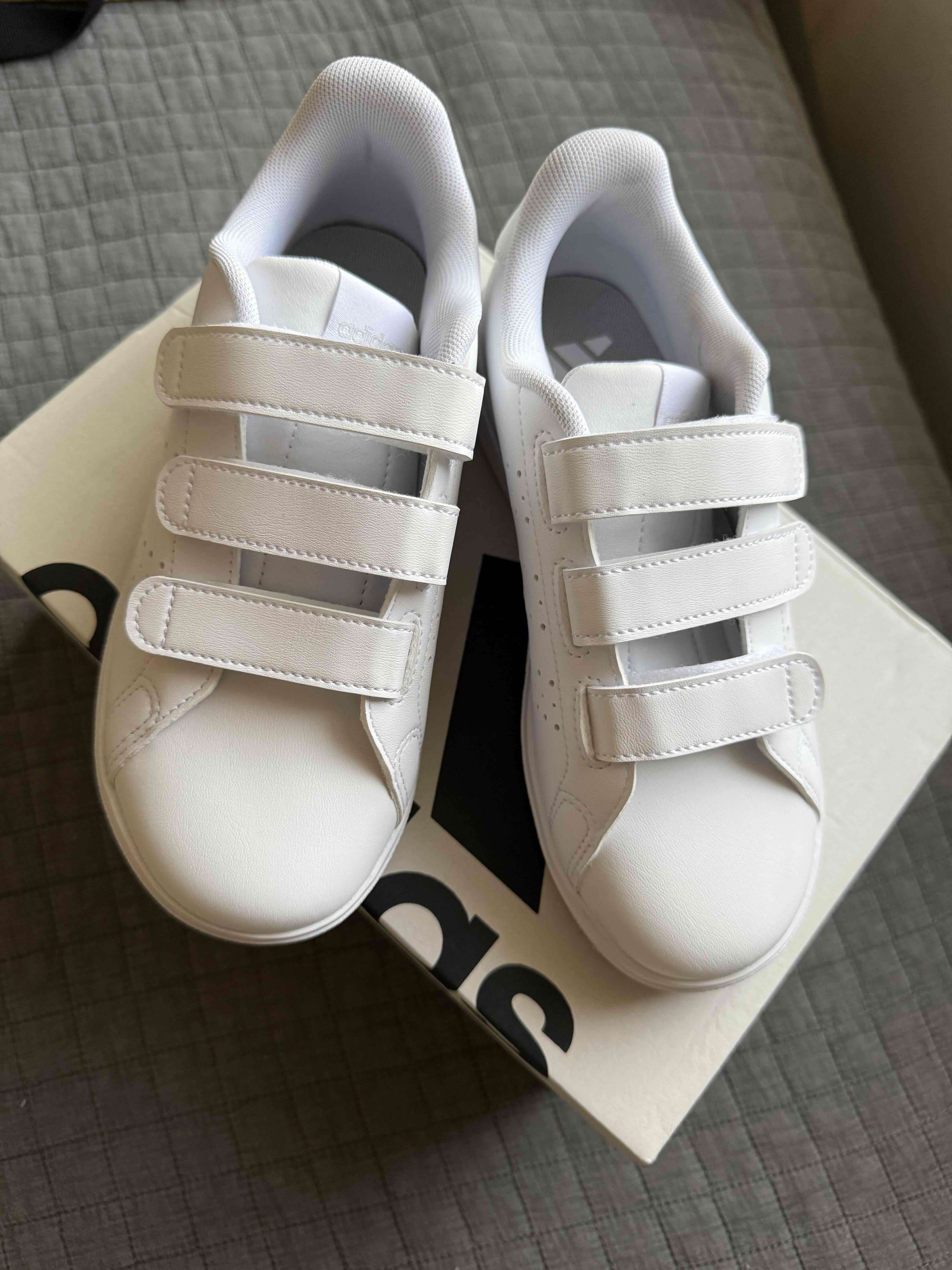 Zapatillas Adidas blancas niño nuevas - miniatura 8
