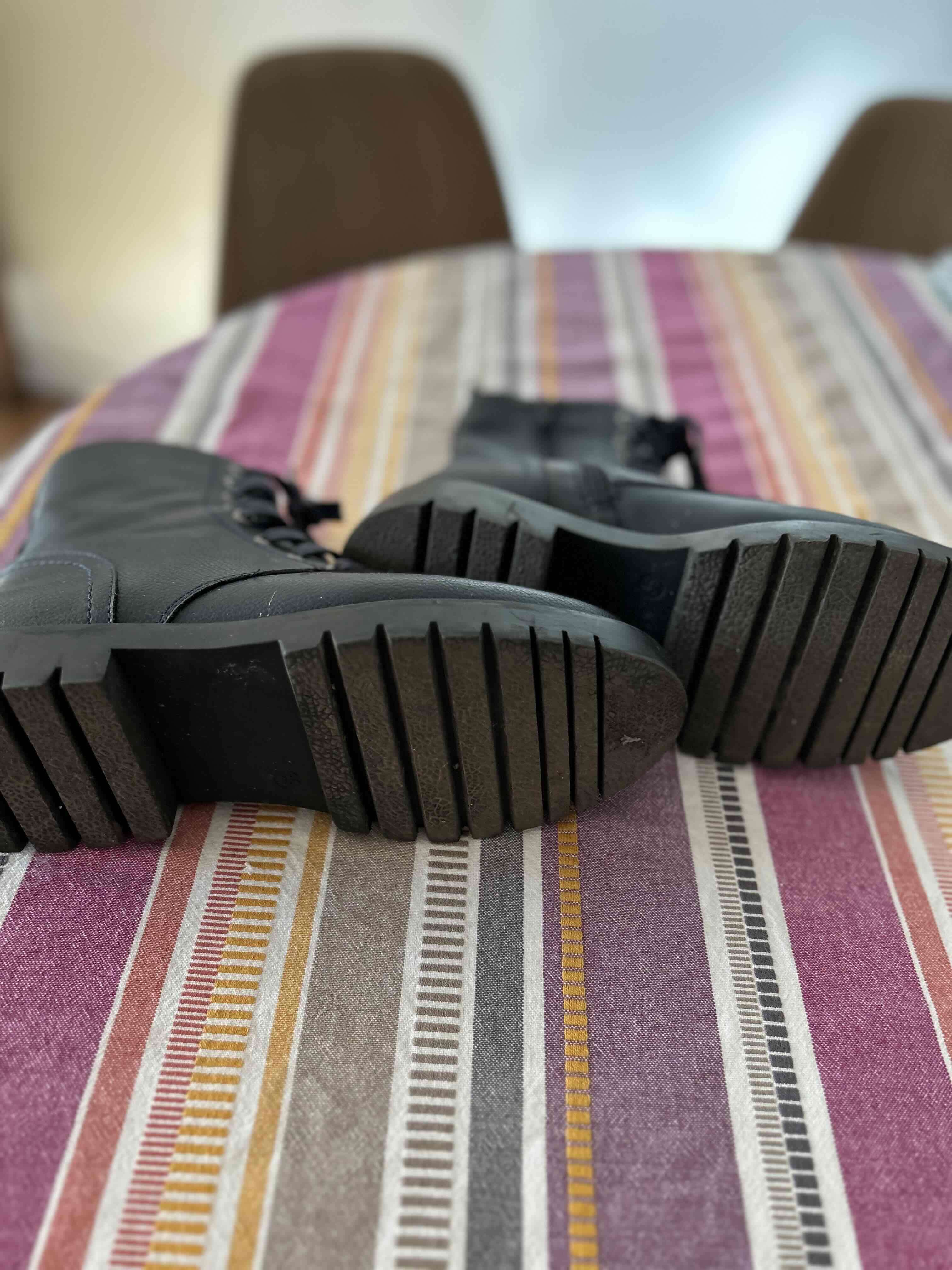 Botas azul  de cuero - miniatura 3