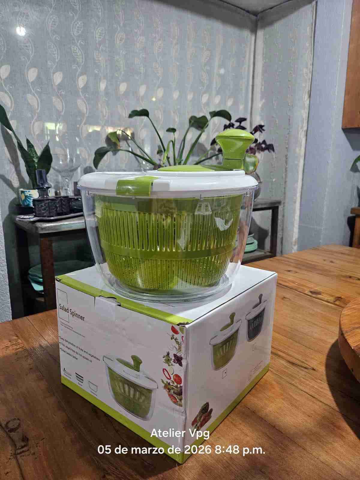 Centrifugador de ensaladas verde - miniatura 1