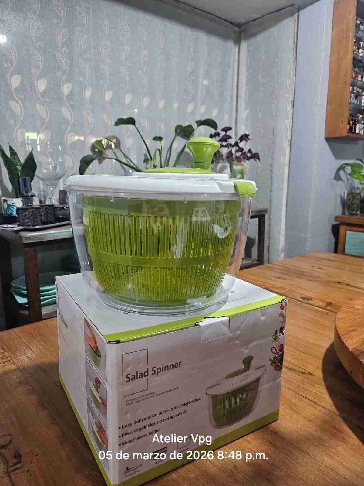 Centrifugador de ensaladas verde - miniatura 2