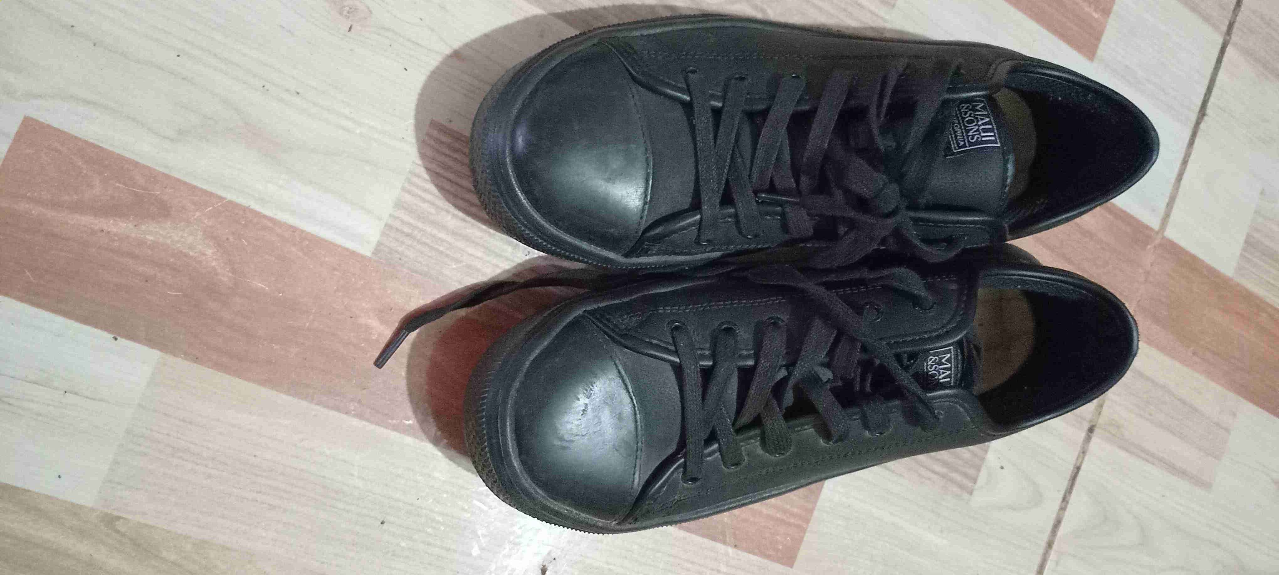 Zapatillas negras Maui & Sons - 1