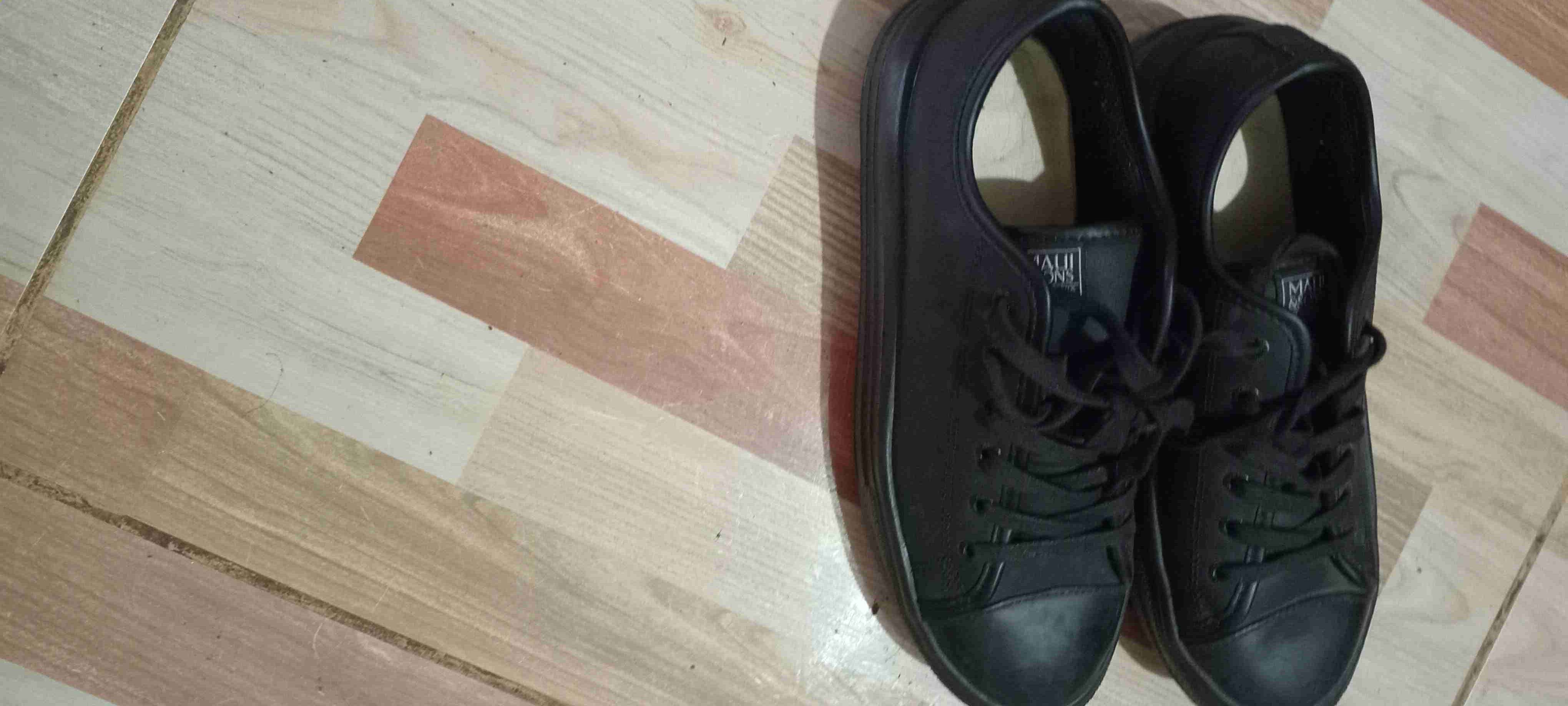 Zapatillas negras Maui & Sons - 2