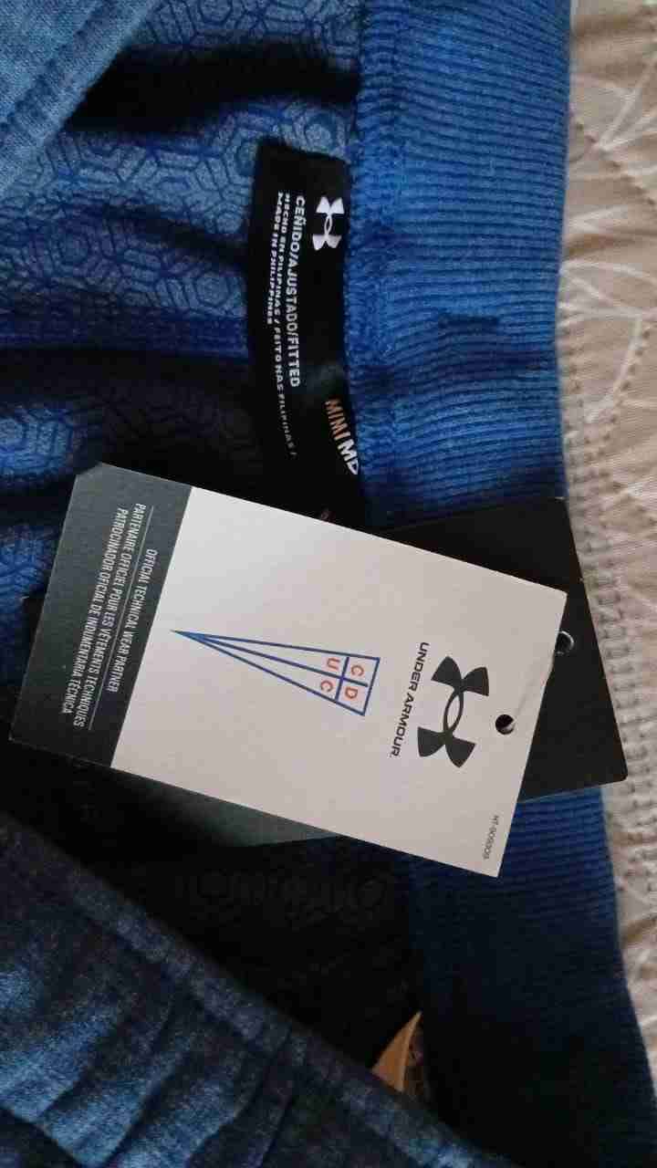 Pantalón nuevo original Universidad Católica - miniatura 3