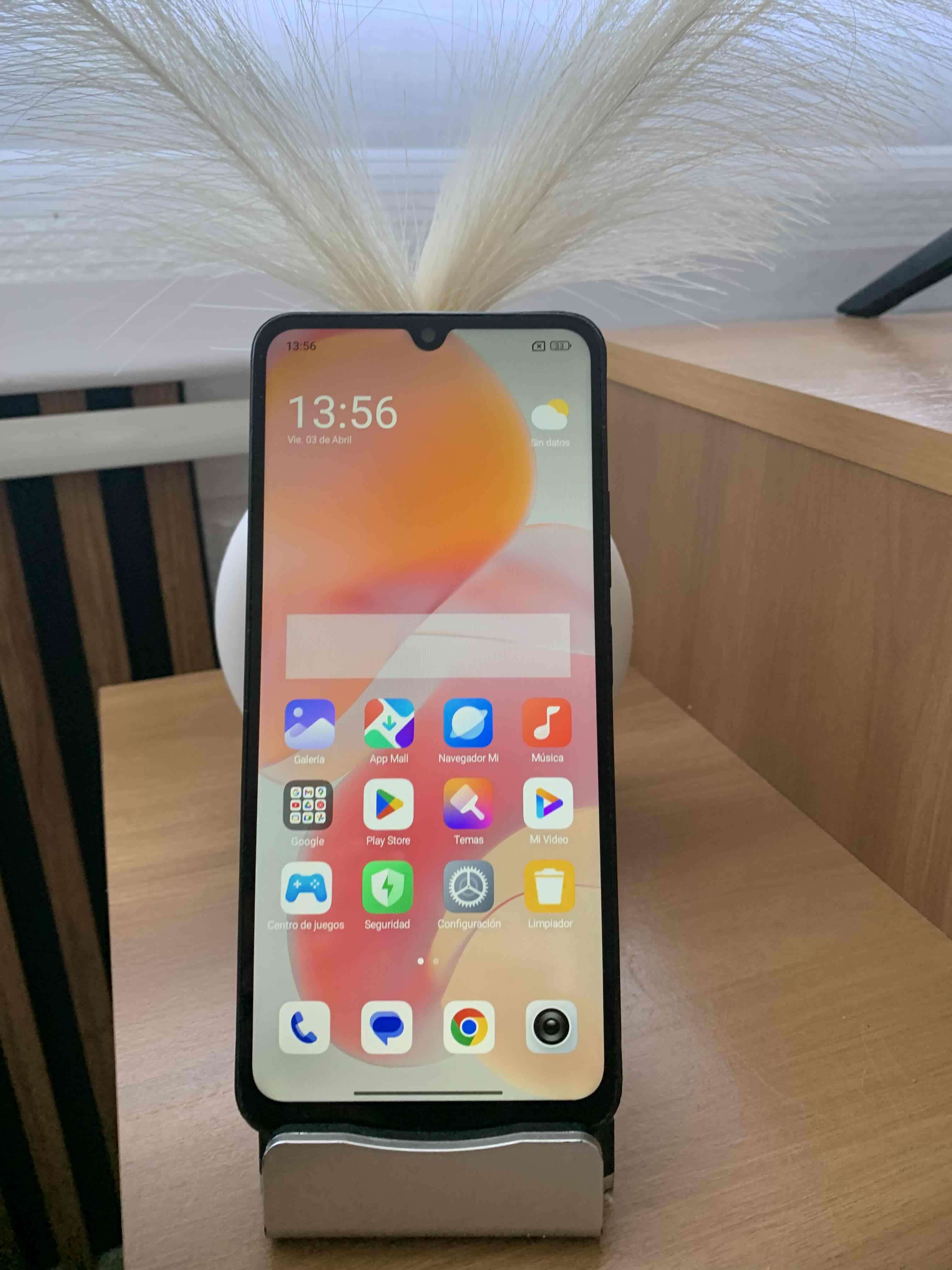 Celular REDMI 14 C 256 GB liberado - miniatura 1