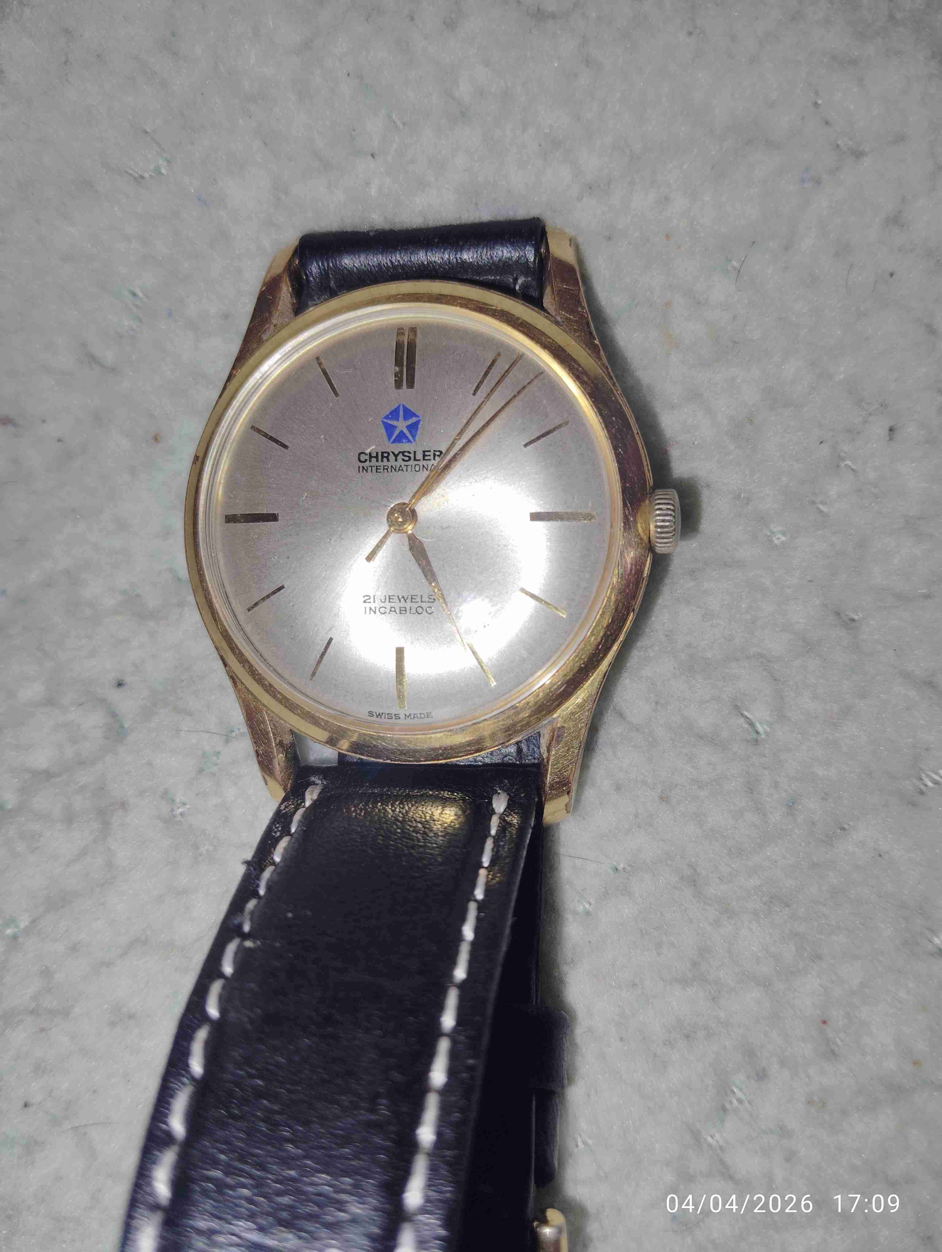 Reloj Chrysler International vintage - miniatura 2