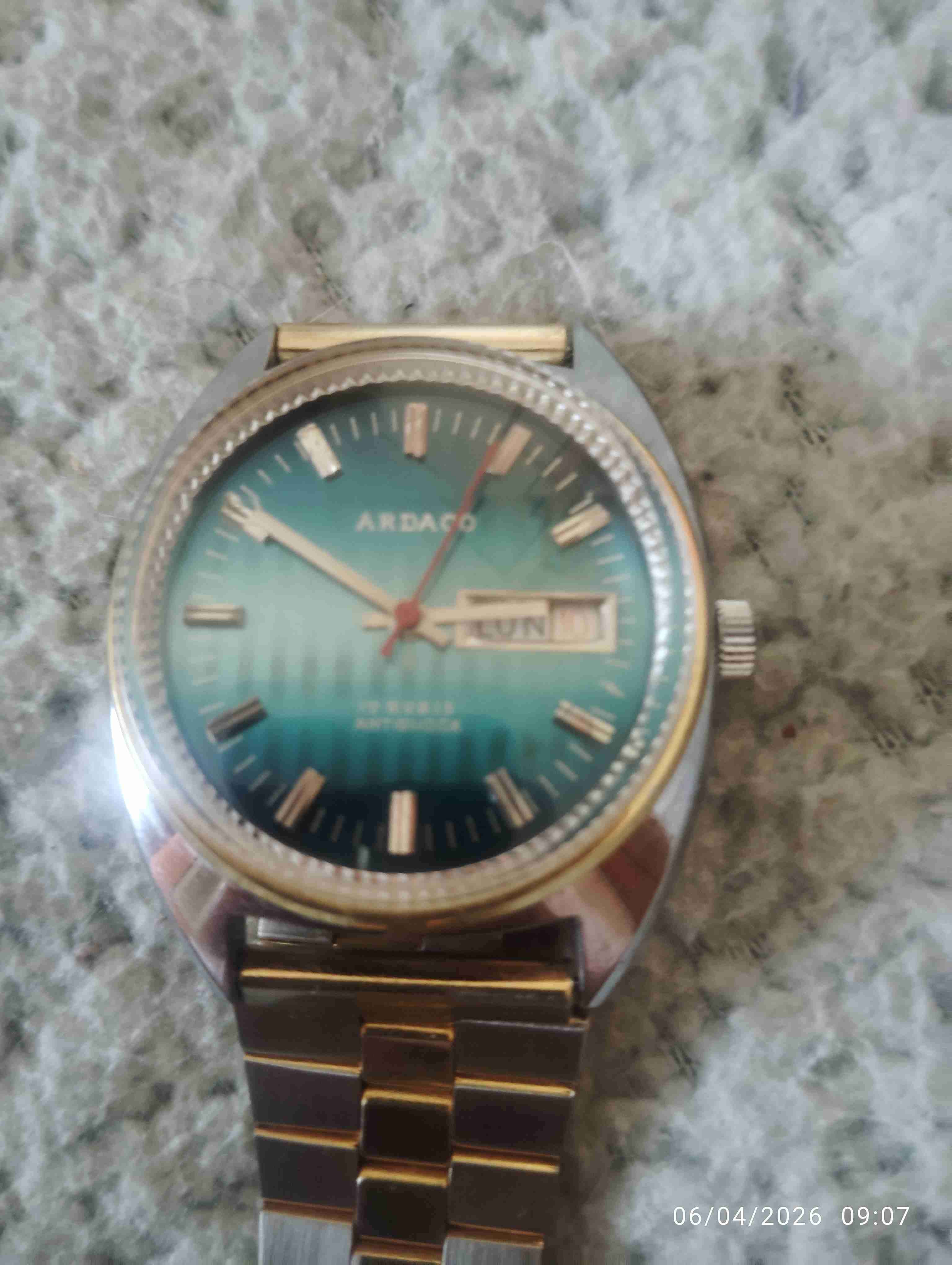 Reloj Ardaco vintage acero dorado - miniatura 2