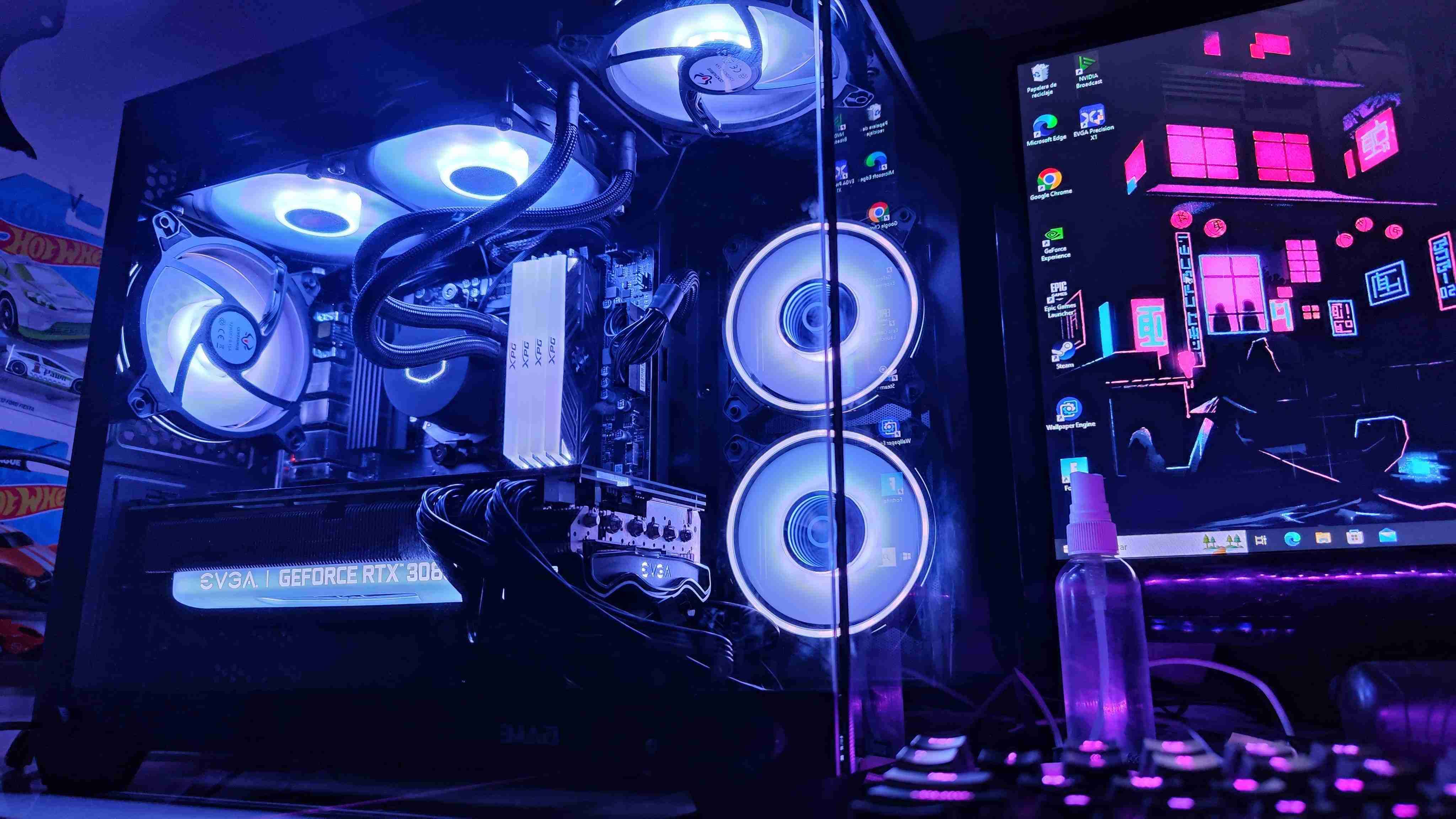 PC de escritorio gaming RGB - miniatura 1