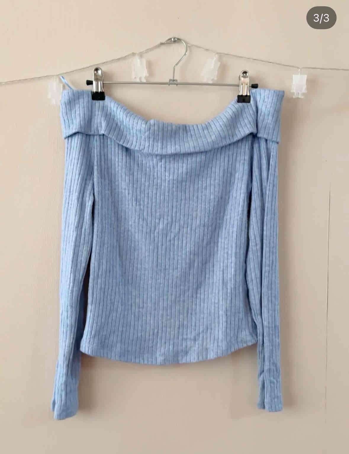 Chalequito top sin hombros celeste - 3