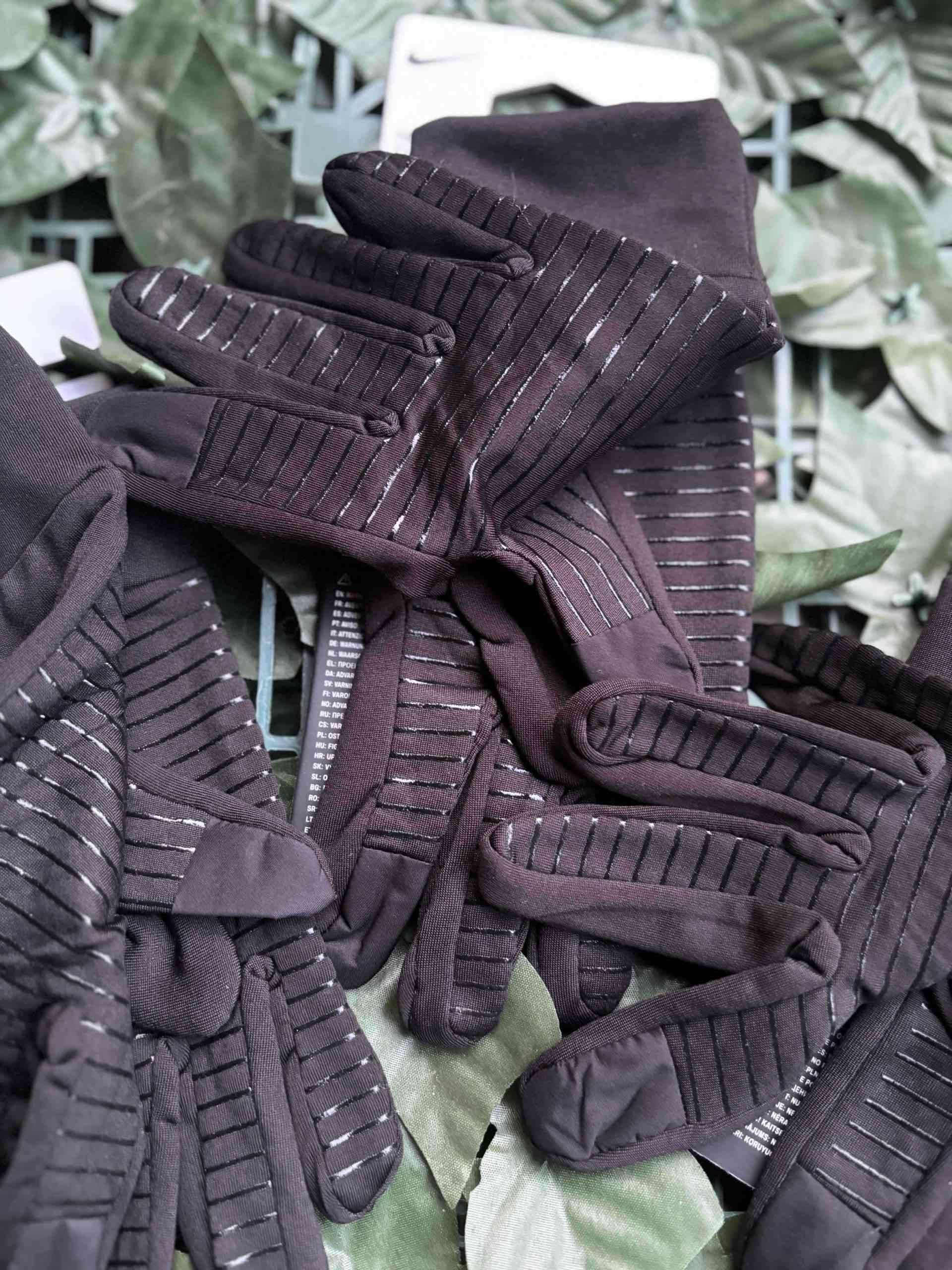 Guantes deportivos Nike negros - miniatura 2