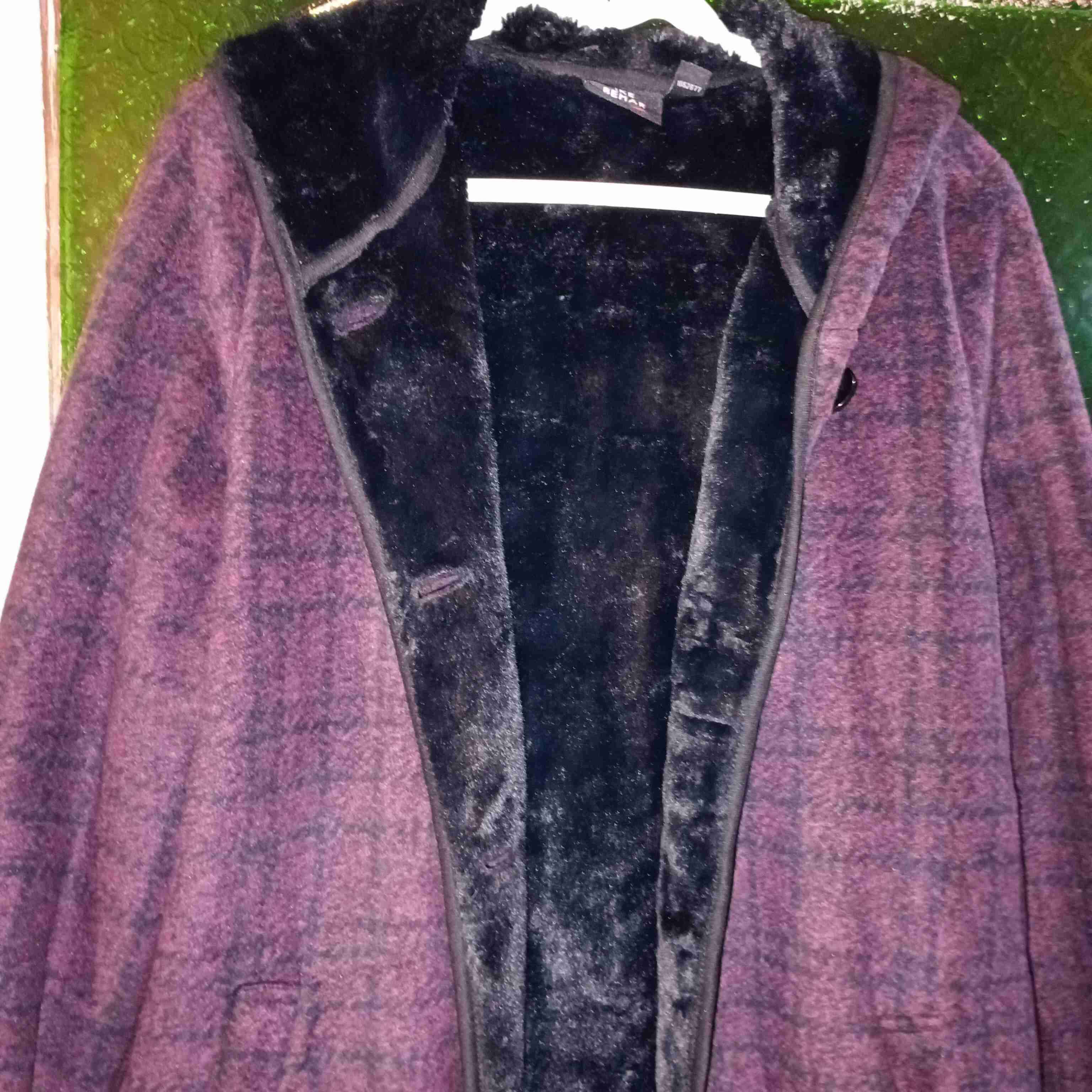 Abrigo largo con capucha morado - miniatura 2