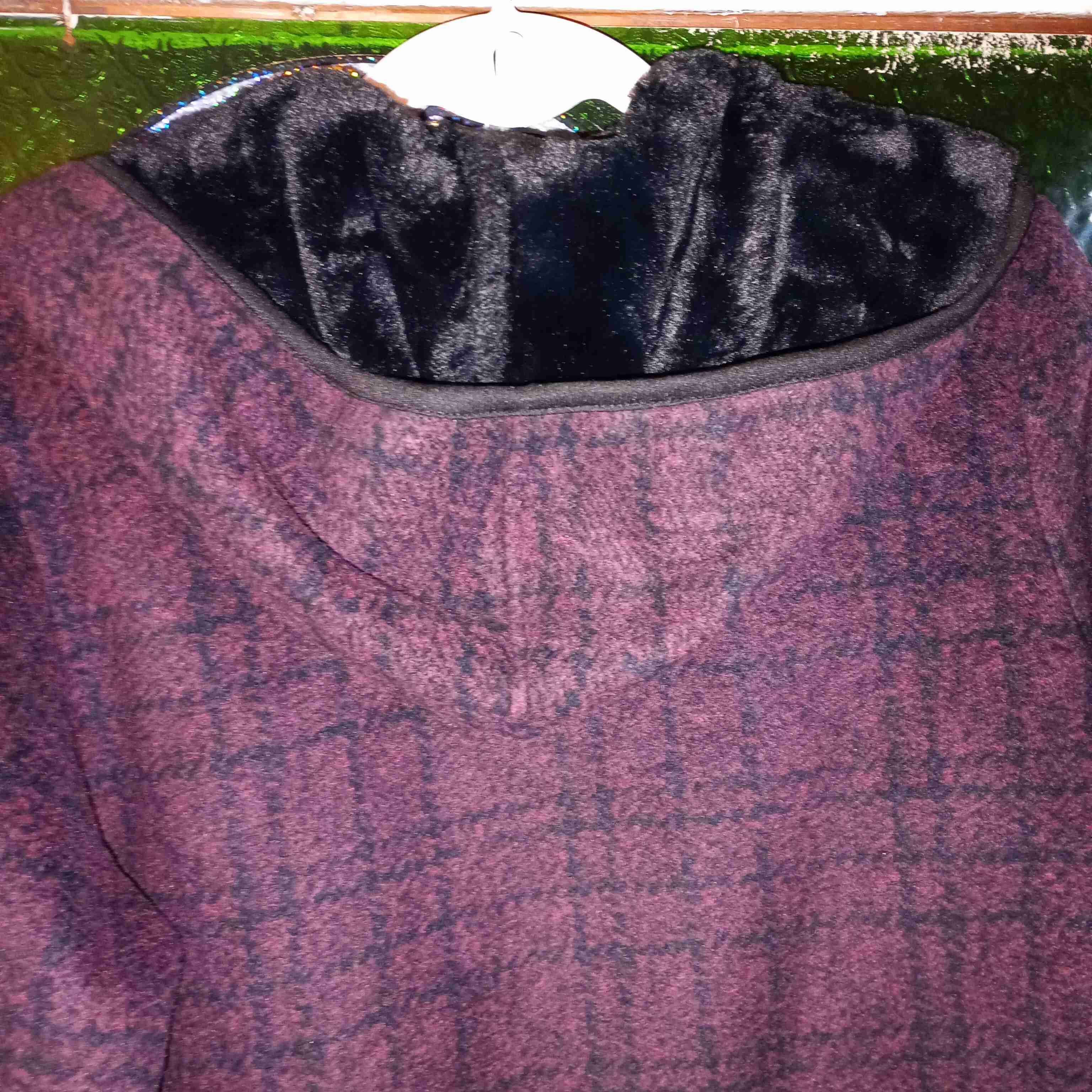 Abrigo largo con capucha morado - miniatura 4