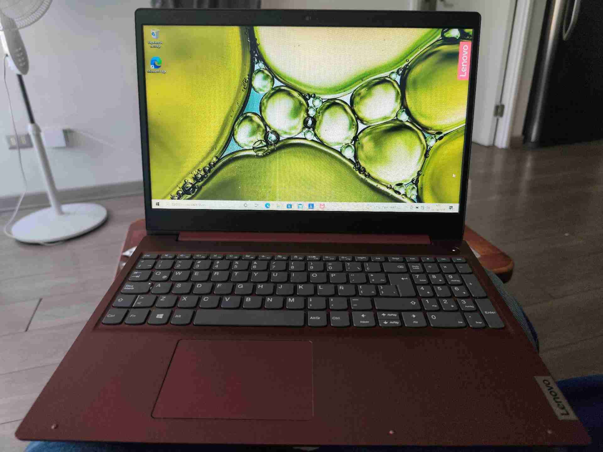 Notebook precio oferta Laptop Lenovo IdeaPad 3 - miniatura 2