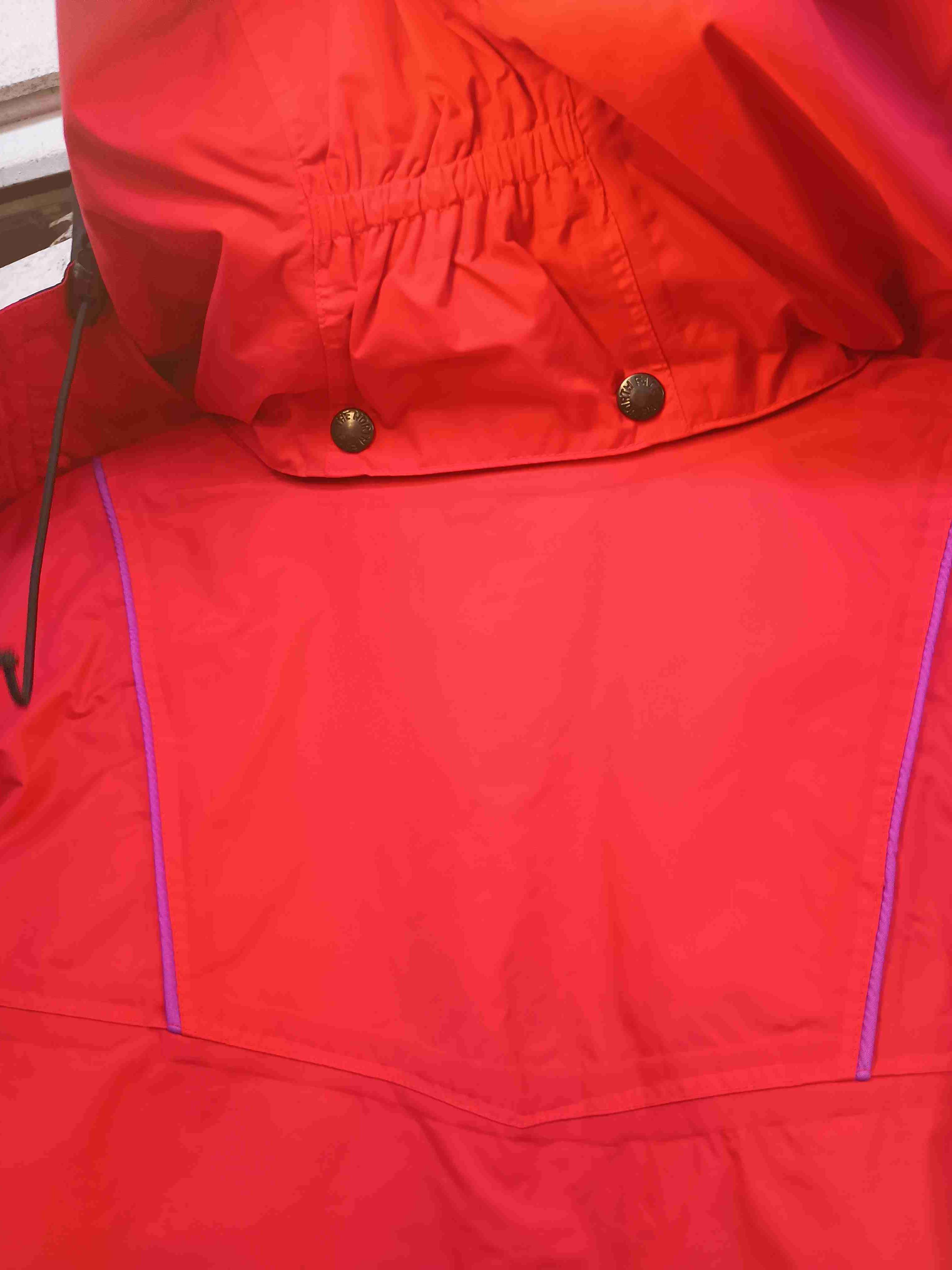 Chaqueta roja impermeable outdoor - miniatura 3