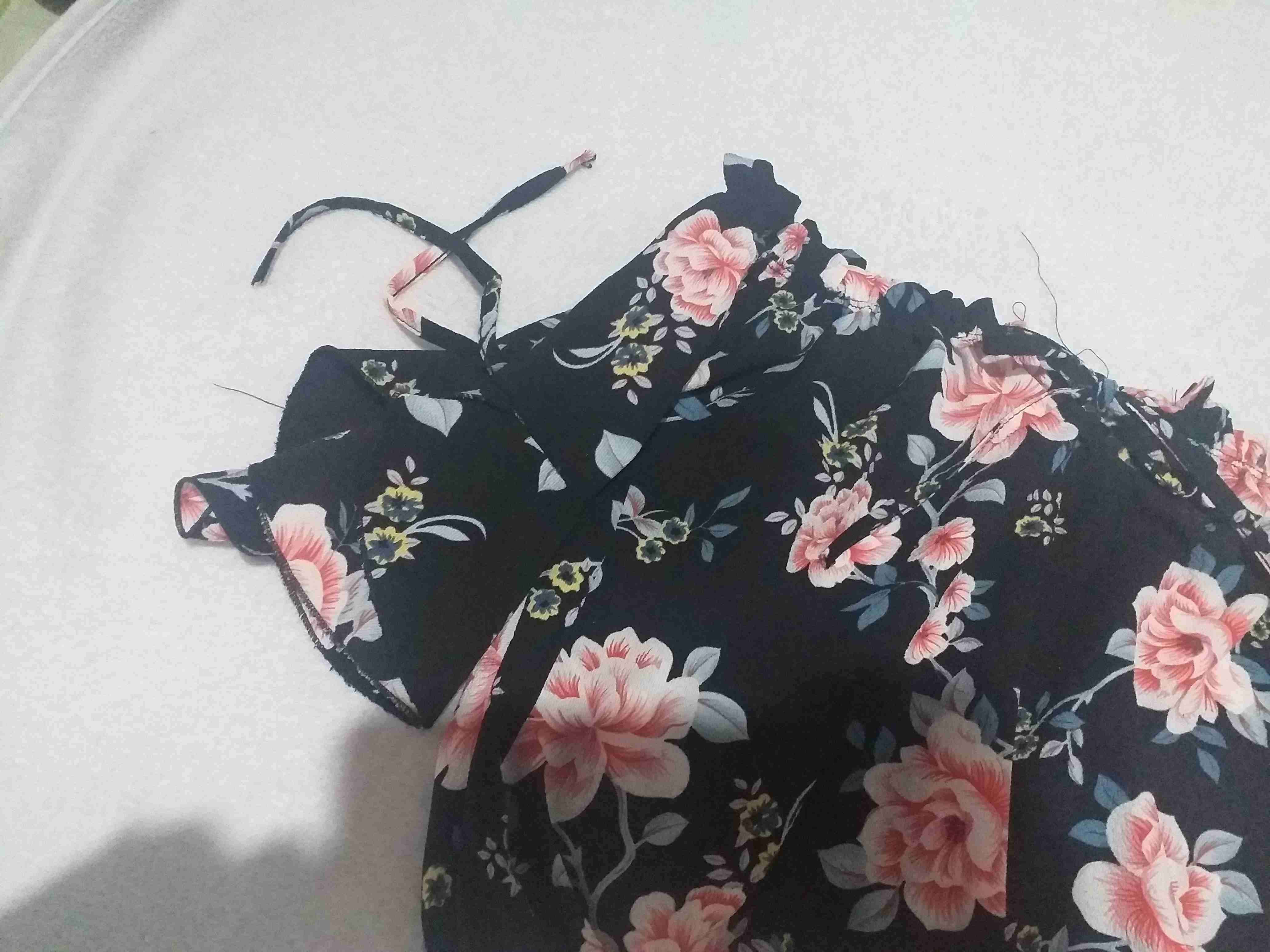 Blusa floral talla S - miniatura 2