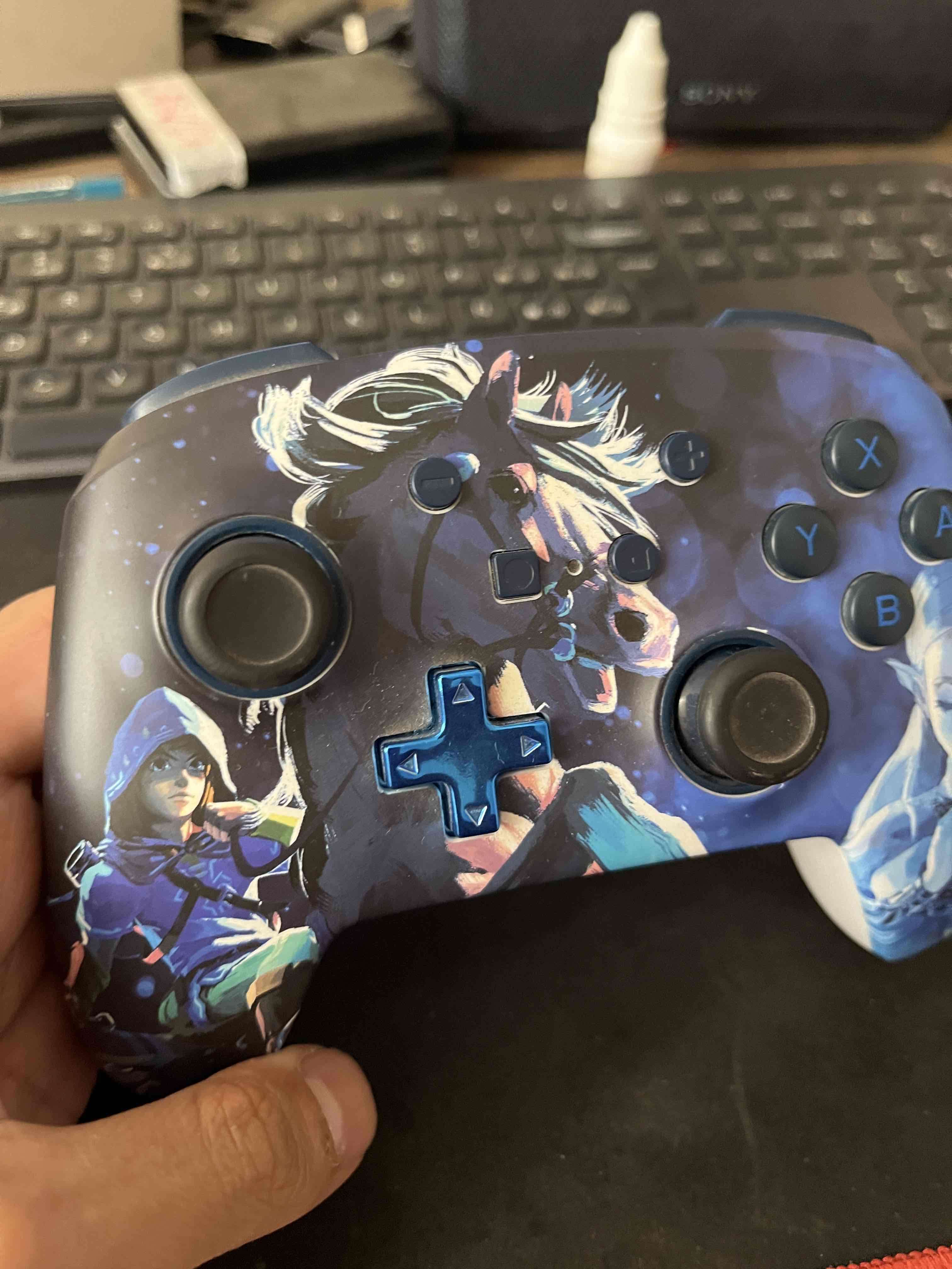 Nintendo Switch v2 con estuche PowerA - miniatura 5