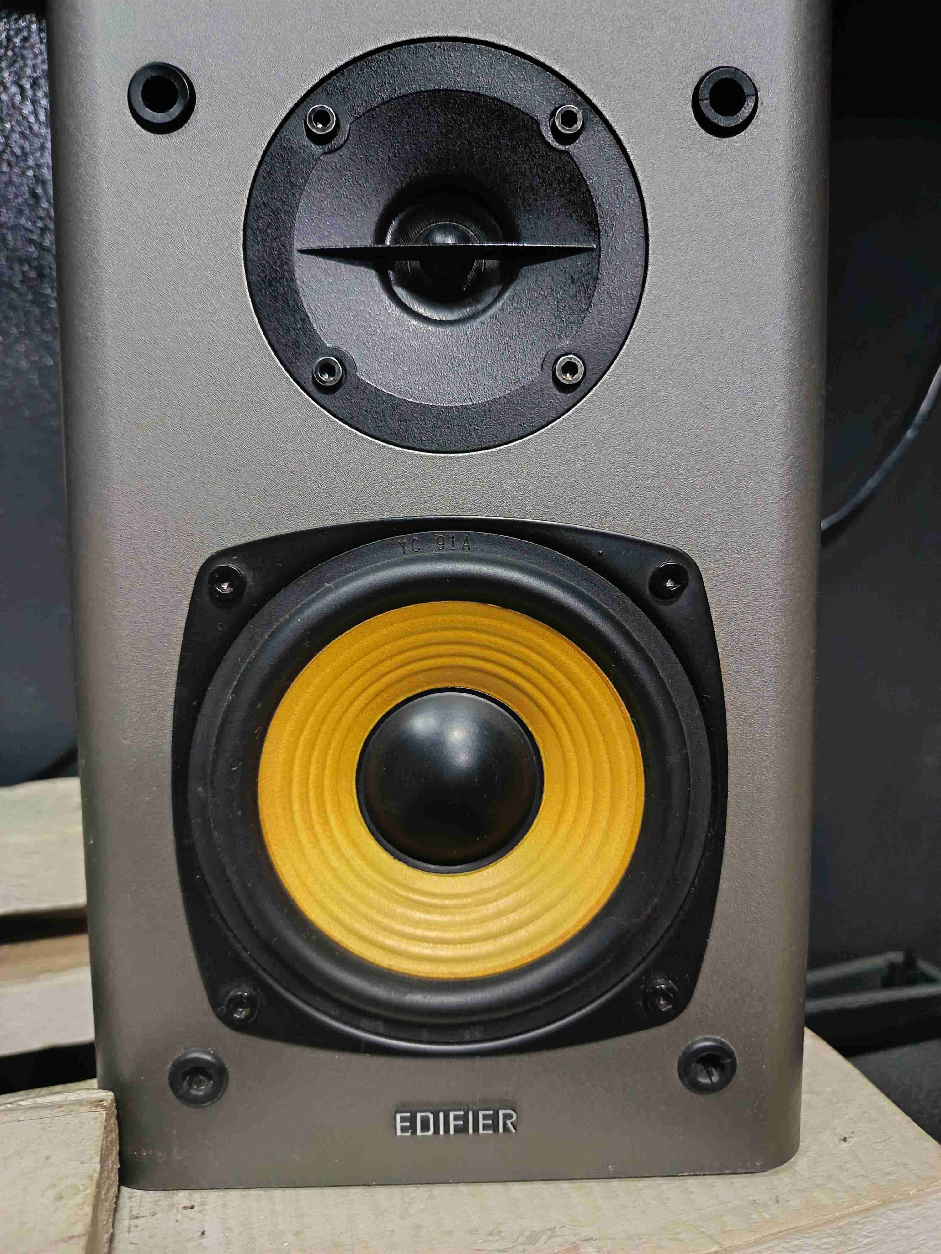 Parlante Edifier Multimedia - miniatura 5