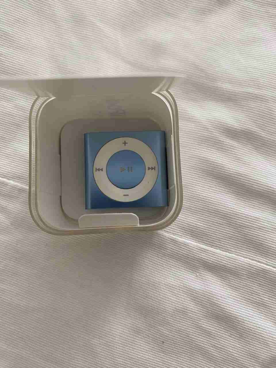 iPod Shuffle con caja original - miniatura 2