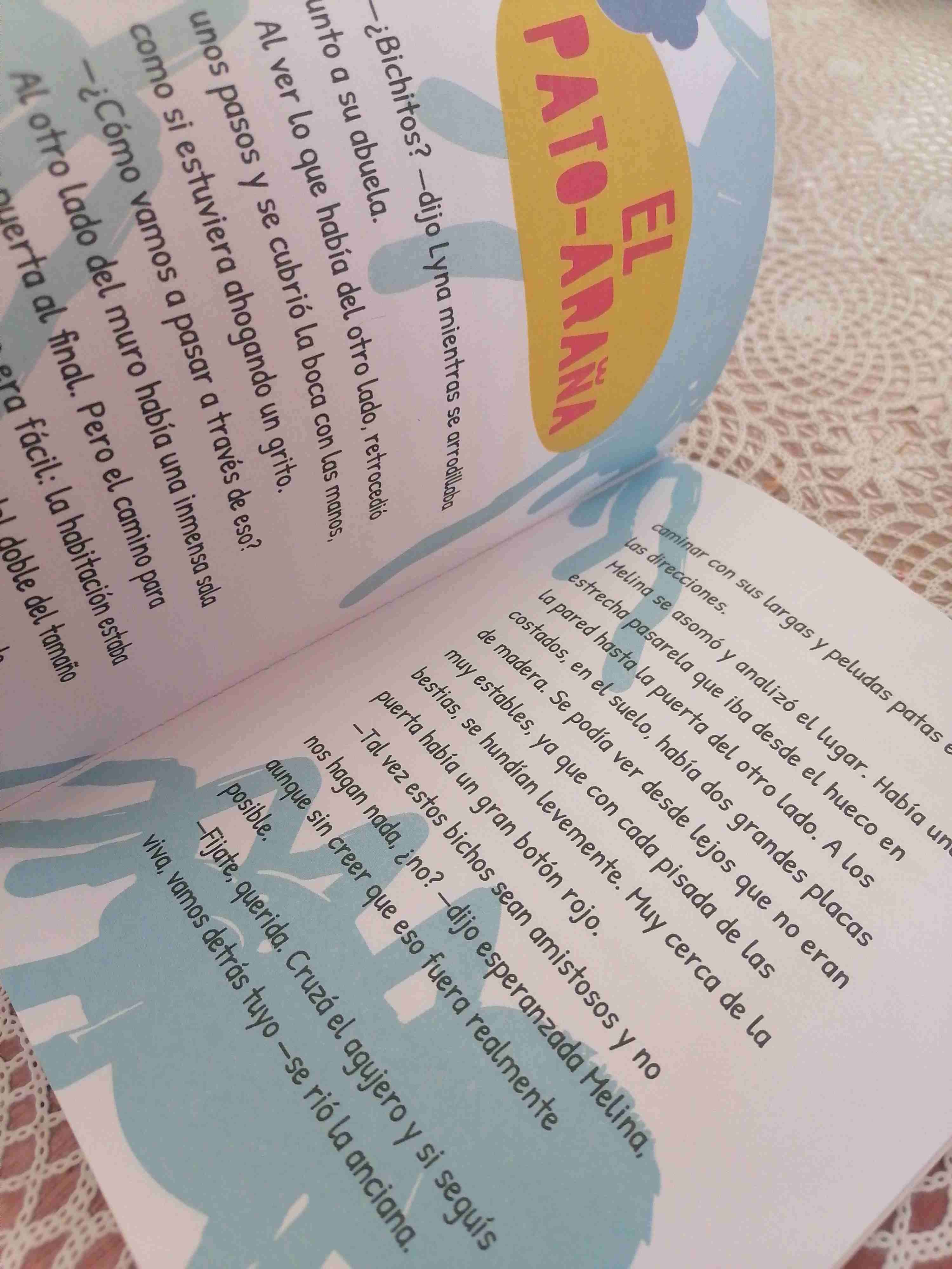 Libro 'Una Familia Anormal' - miniatura 3