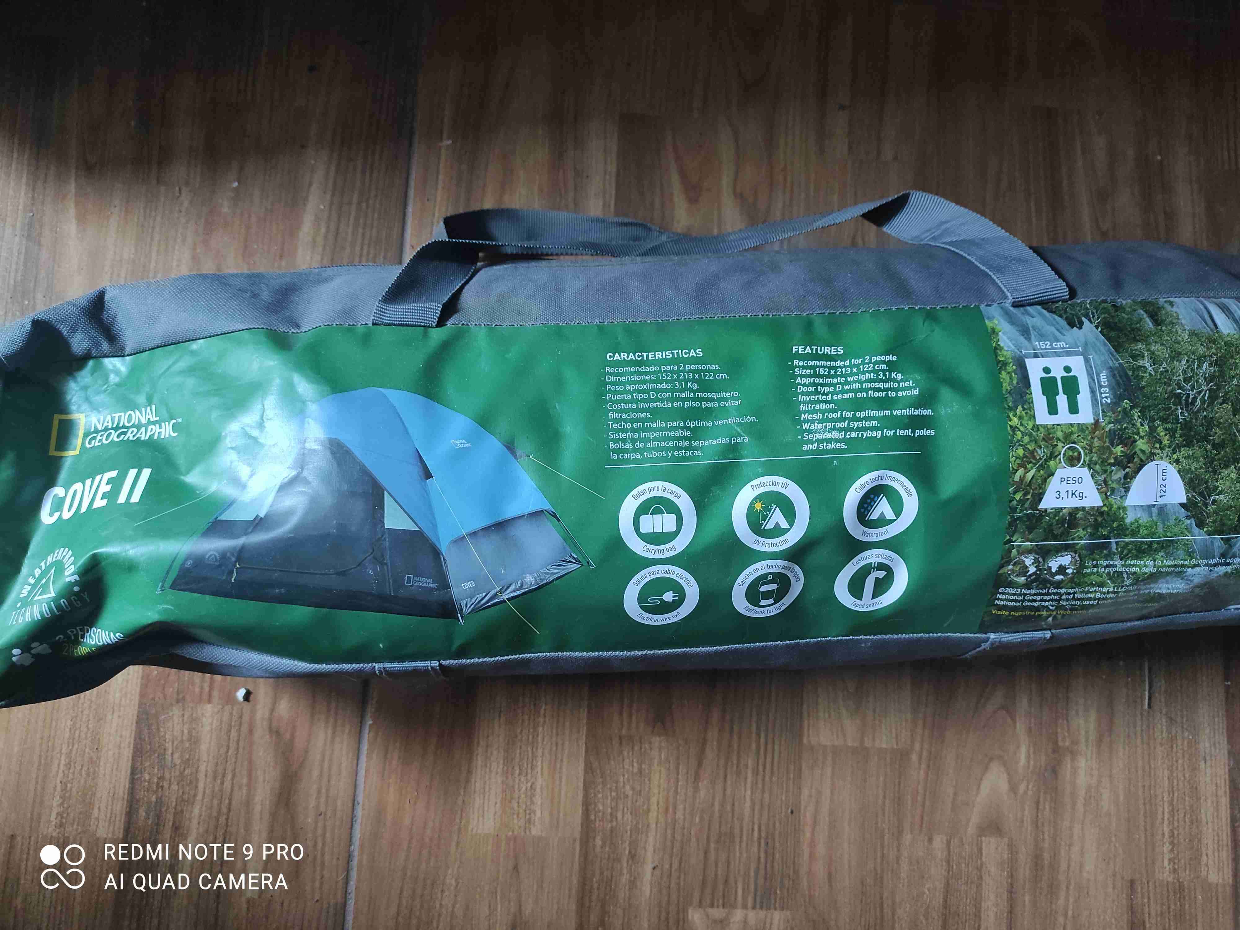 Carpa National Geographic Cove II