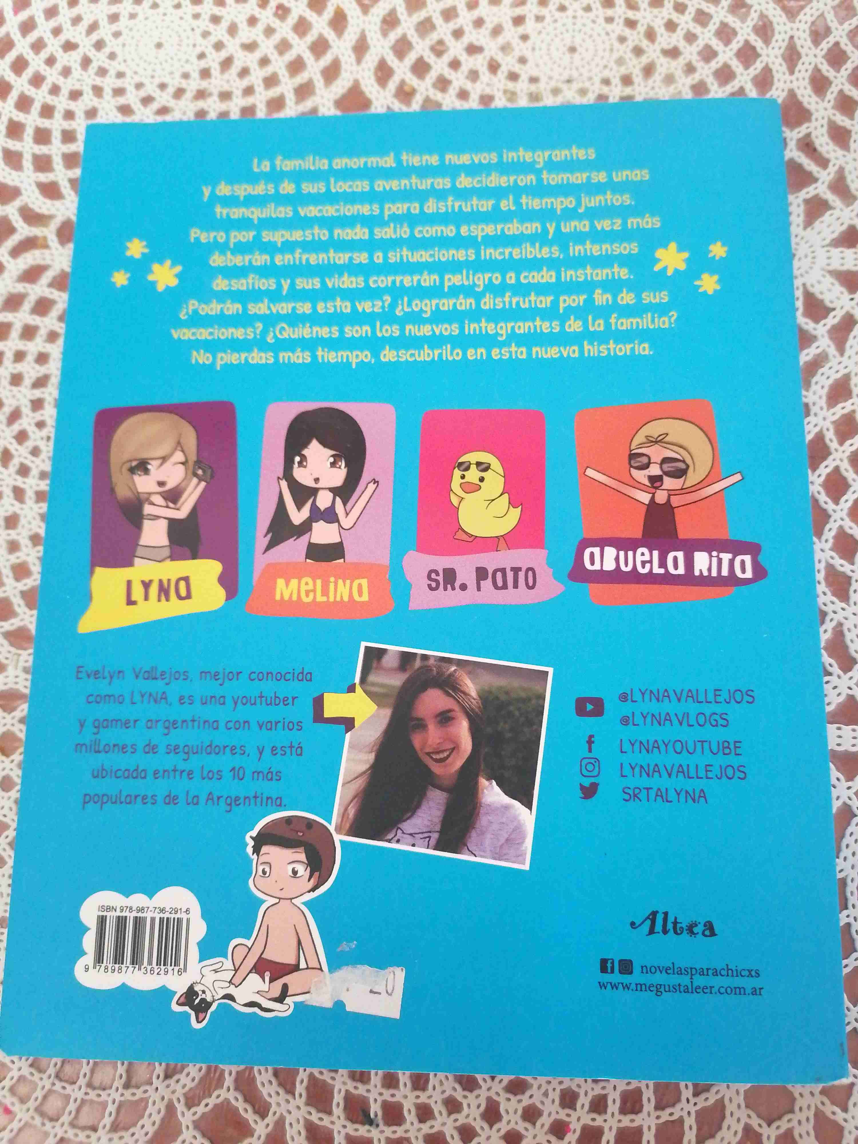 Libro Una Familia Anormal - miniatura 3