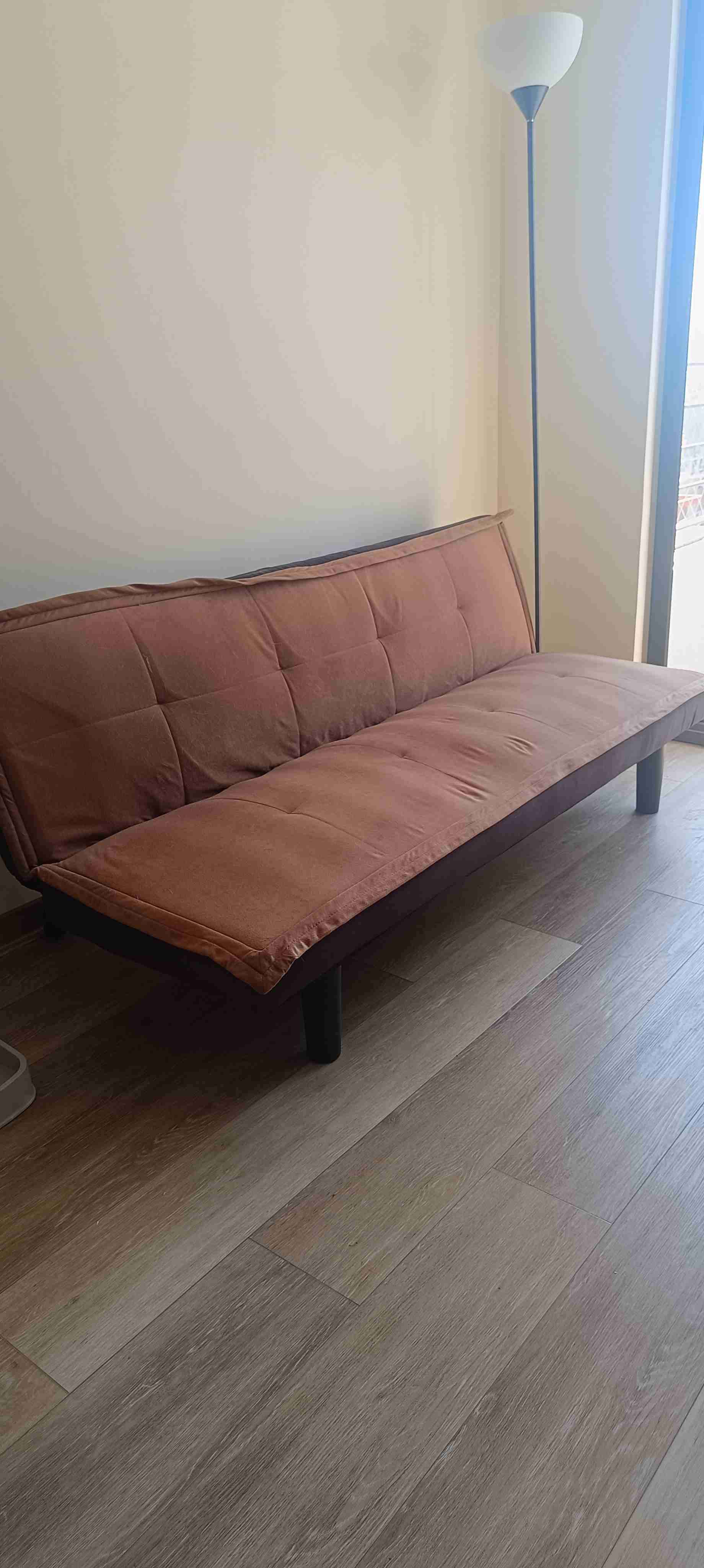 Sofá cama marrón