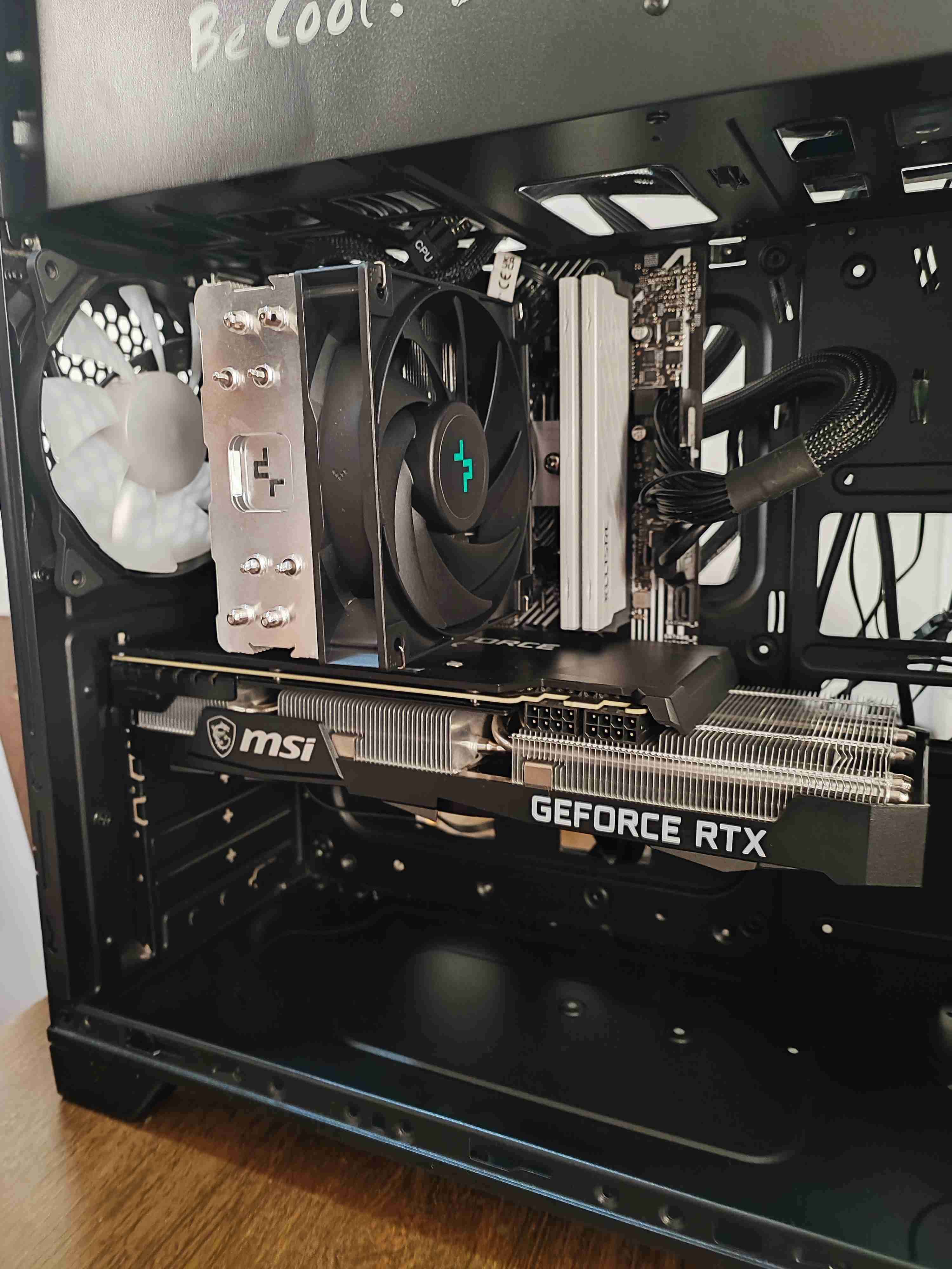 PC Gamer con tarjeta gráfica RTX 3070 8GB - miniatura 3