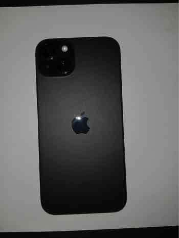 iPhone 15 plus único dueño - 6