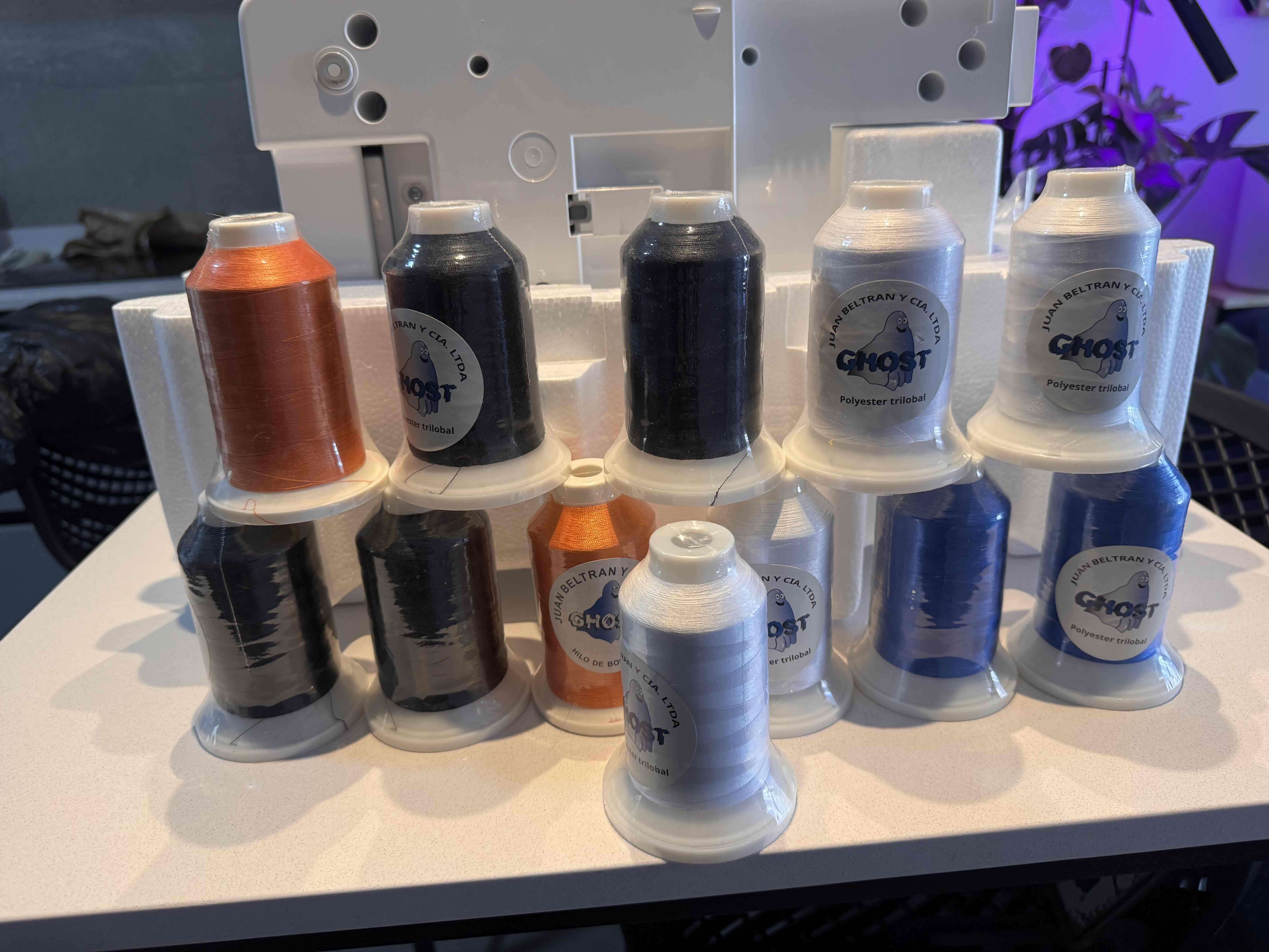 Máquina bordadora Brother Innov-is - miniatura 5