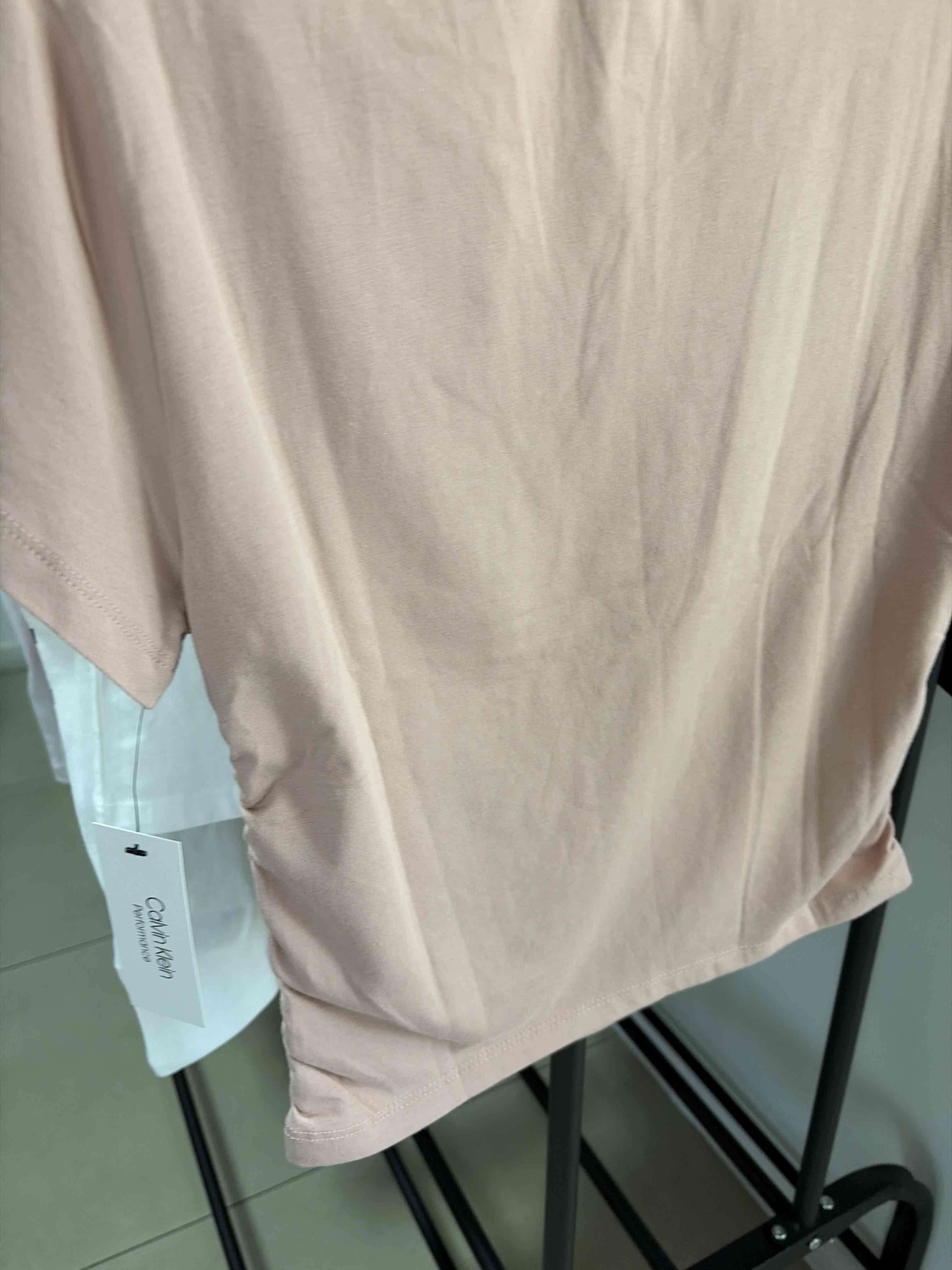 Polera Calvin Klein rosada - miniatura 2