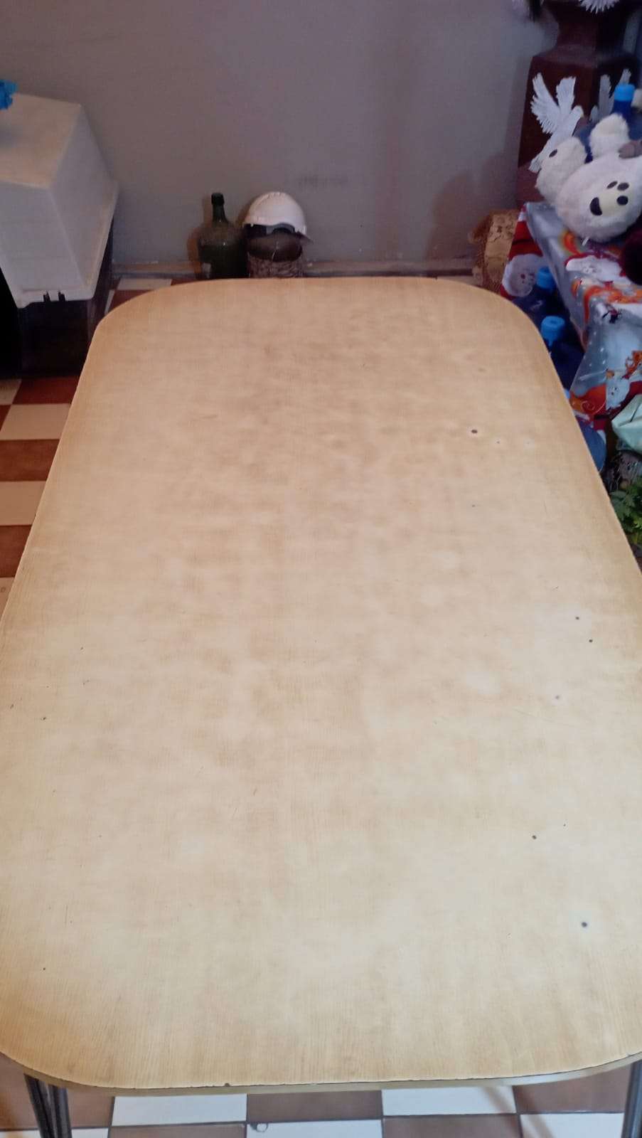 Mesa de cocina mediana - miniatura 2