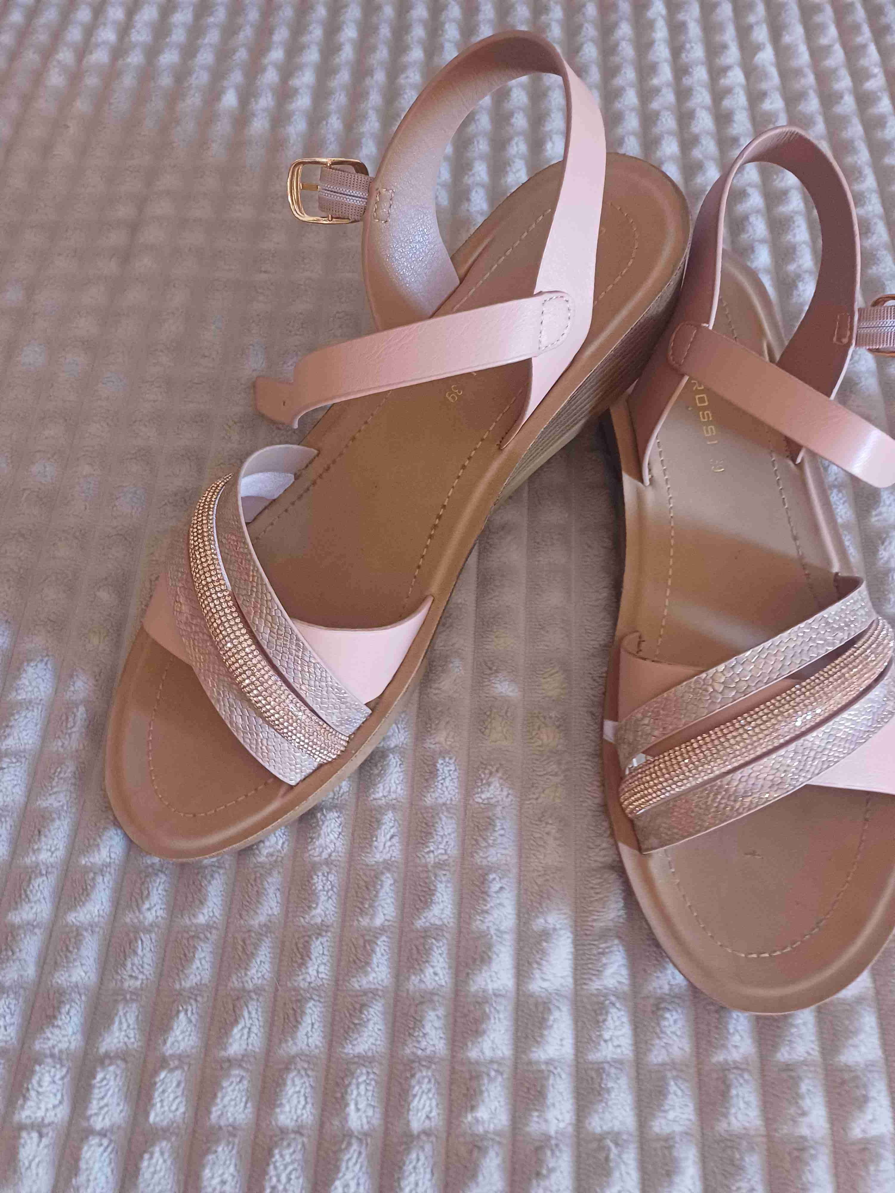 Sandalias nude con detalles brillantes - miniatura 1