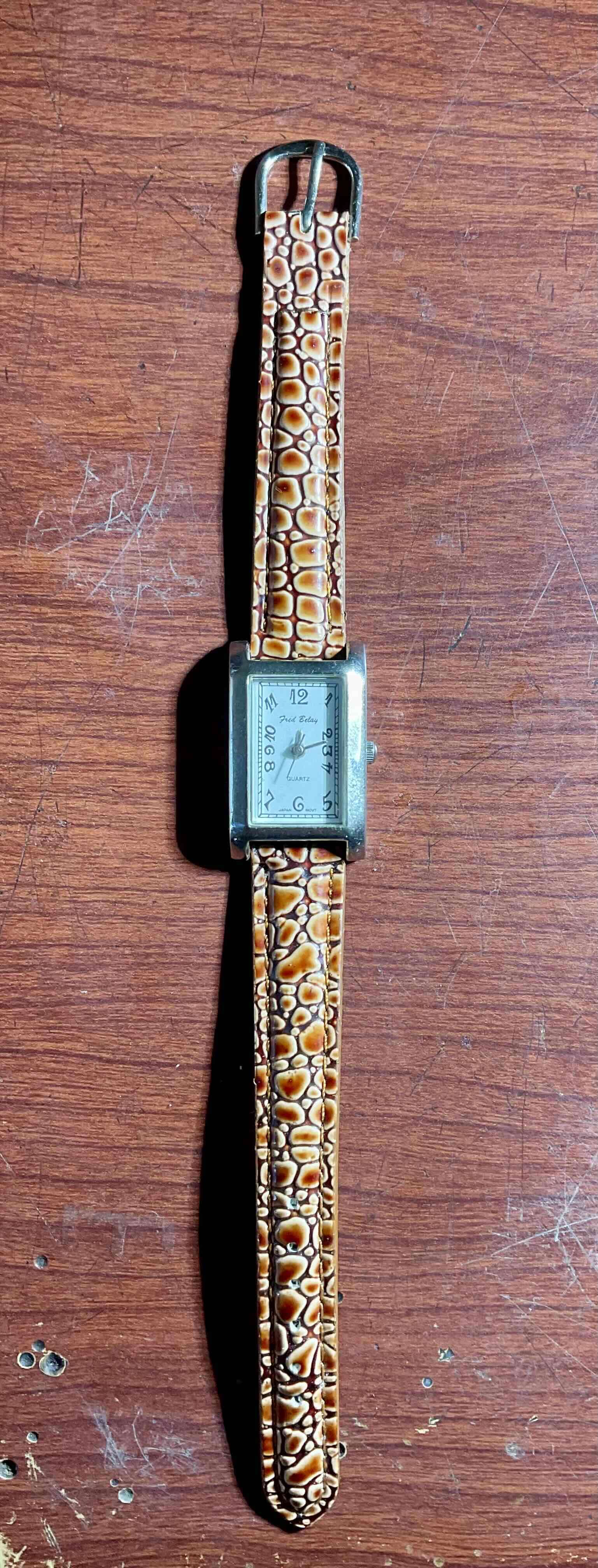 Reloj “Fred Belay” cuarzo, movimiento japonés. - miniatura 1