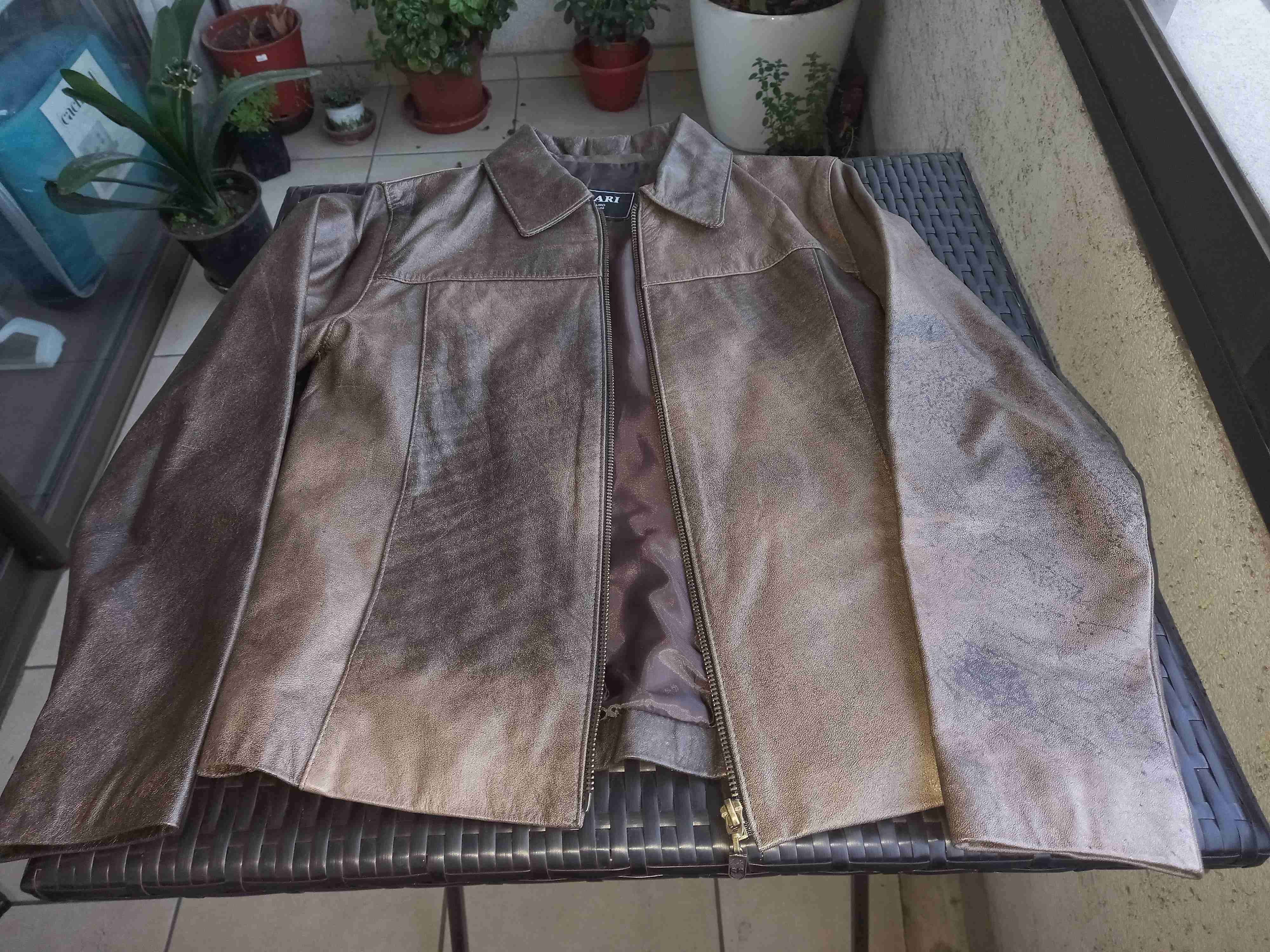 Chaqueta de cuero marrón - 1