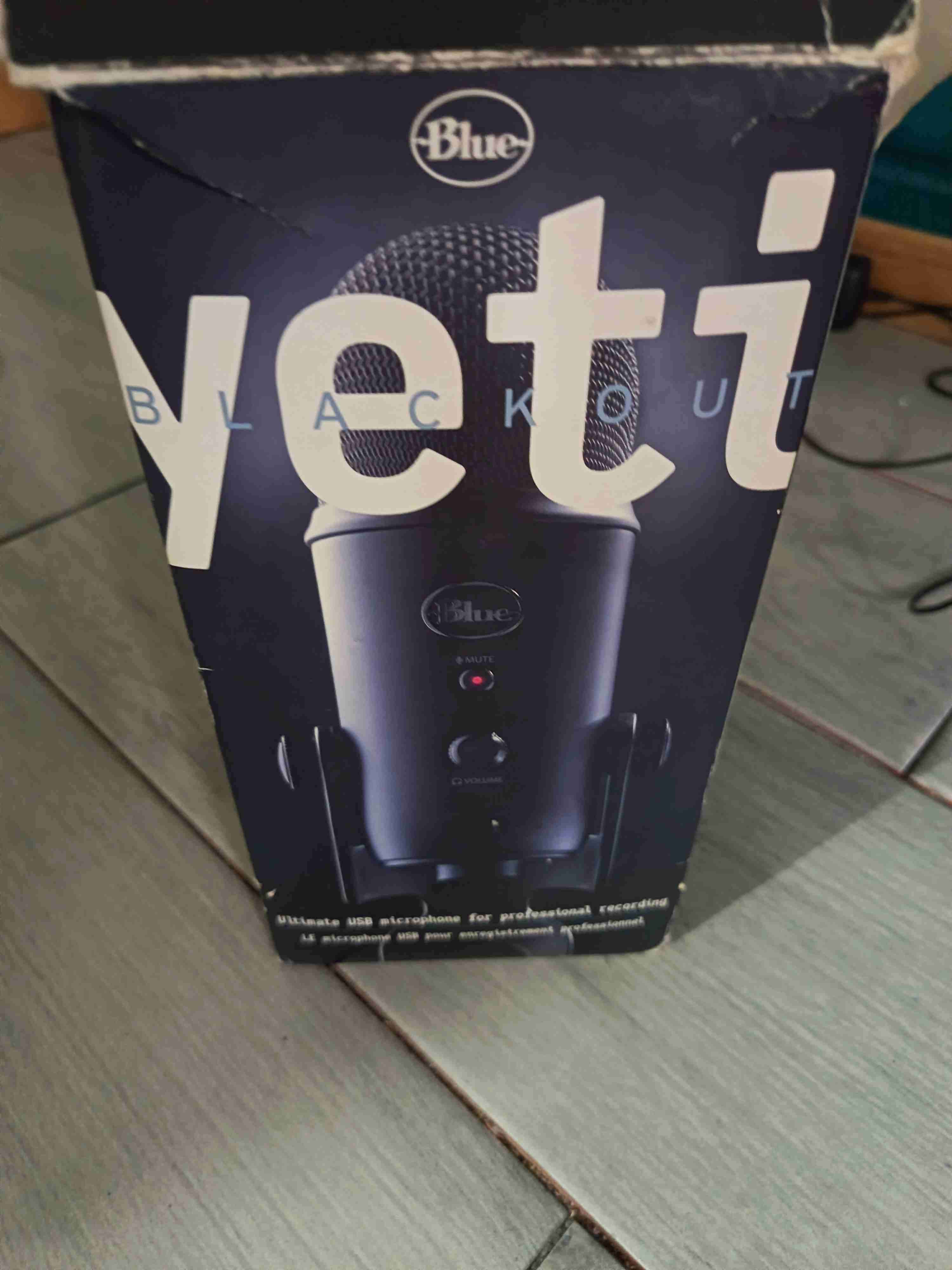 Micrófono Blue Yeti Blackout +Brazo - miniatura 2
