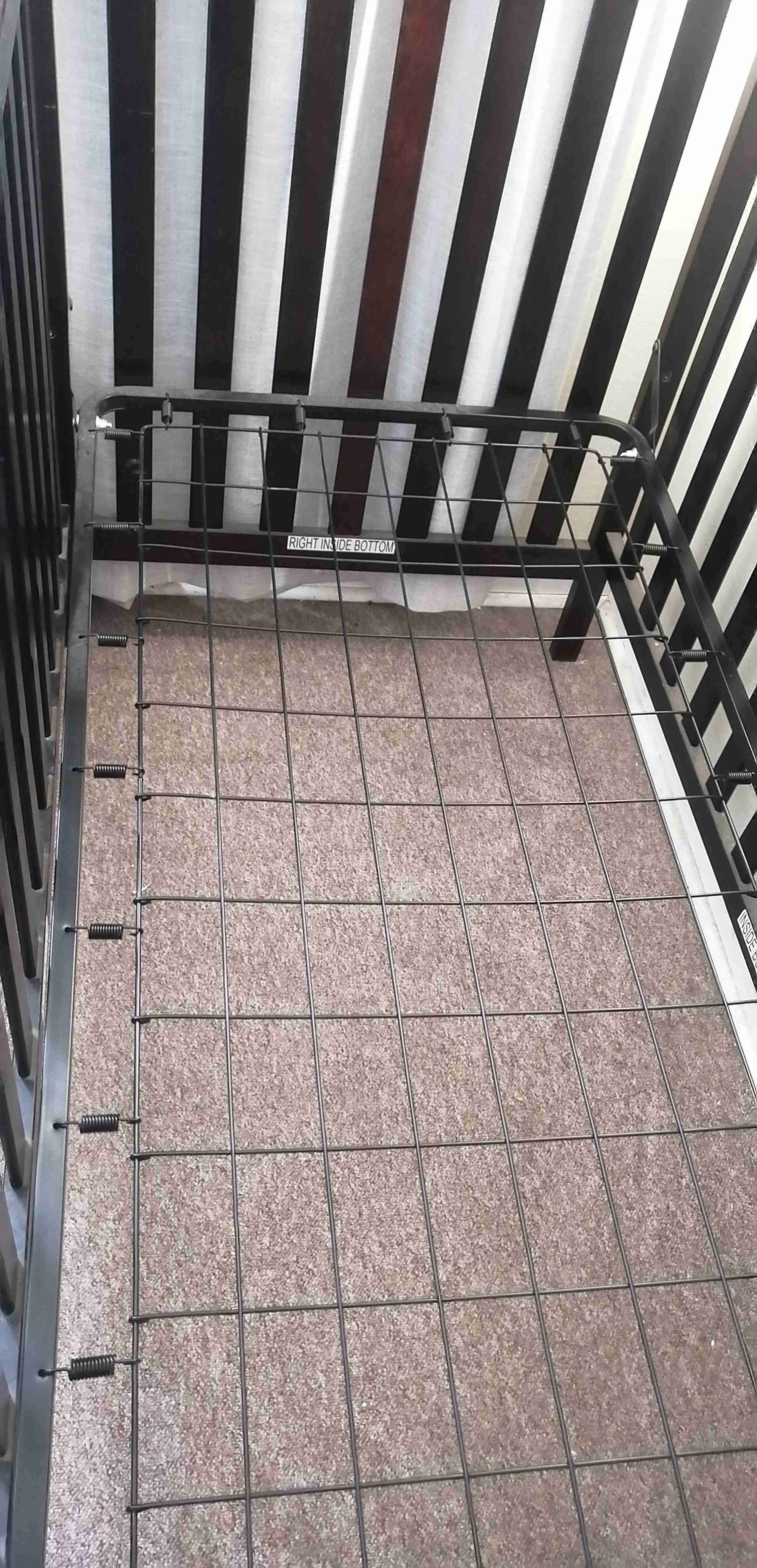 Cuna madera con colchón, cubrecama y protectores - miniatura 5